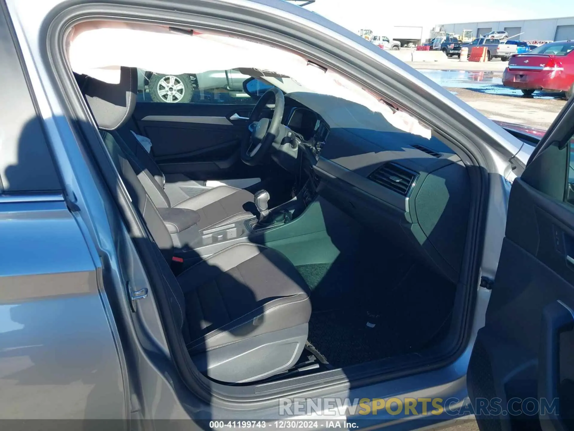 5 Photograph of a damaged car 3VW7M7BU4RM089283 VOLKSWAGEN JETTA 2024
