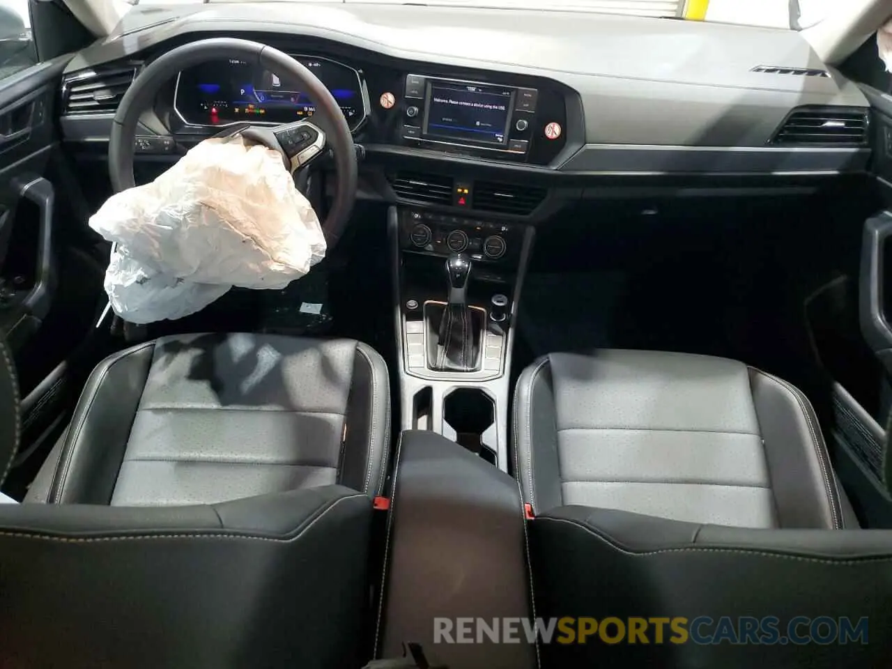 8 Photograph of a damaged car 3VW7M7BU5RM039900 VOLKSWAGEN JETTA 2024