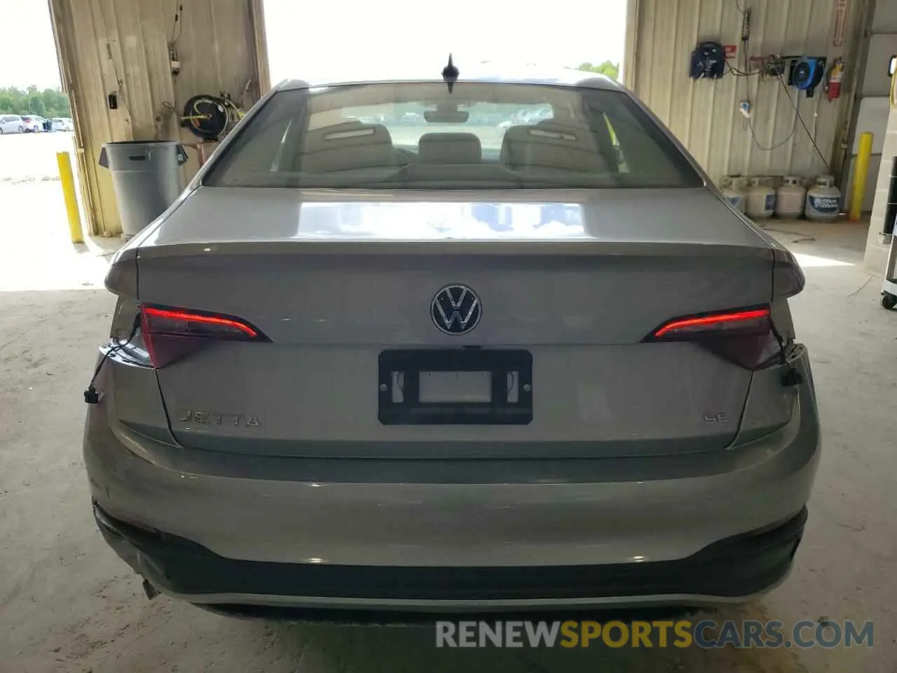 6 Photograph of a damaged car 3VW7M7BU5RM073254 VOLKSWAGEN JETTA 2024