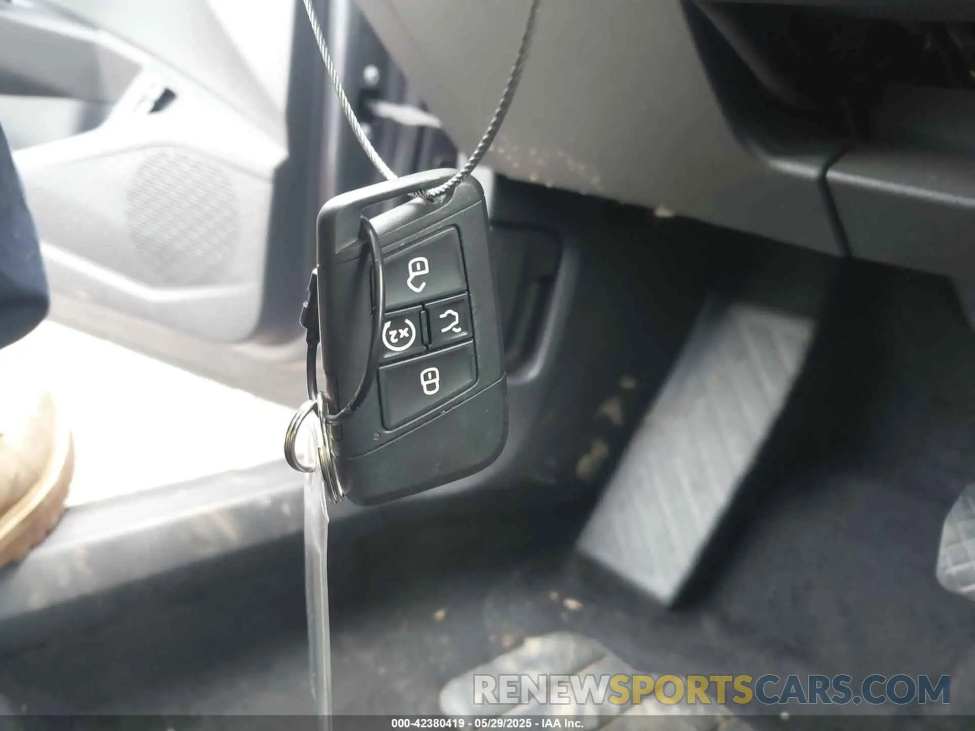 11 Photograph of a damaged car 3VW7M7BU6RM040781 VOLKSWAGEN JETTA 2024