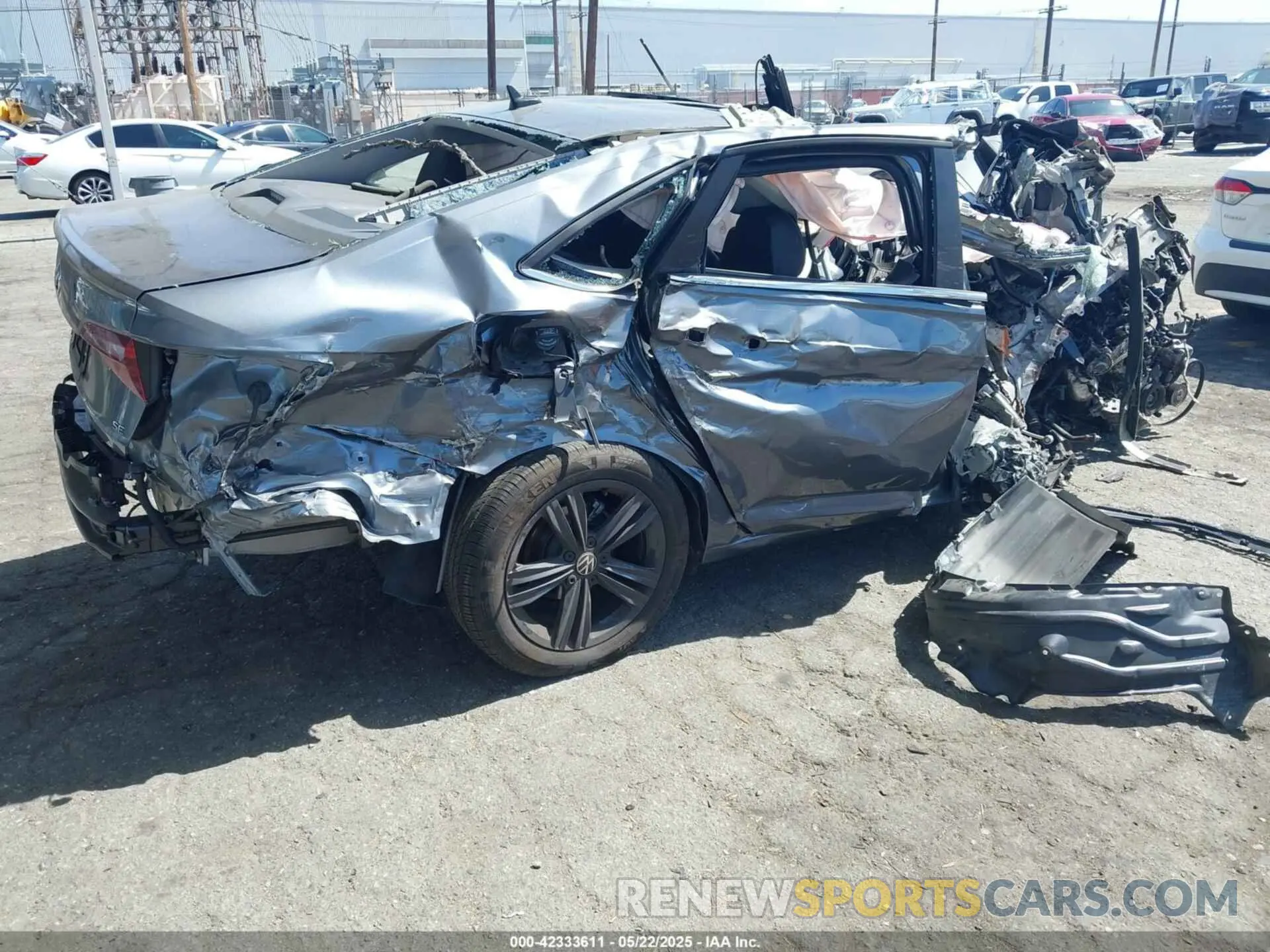 4 Photograph of a damaged car 3VW7M7BU6RM056513 VOLKSWAGEN JETTA 2024