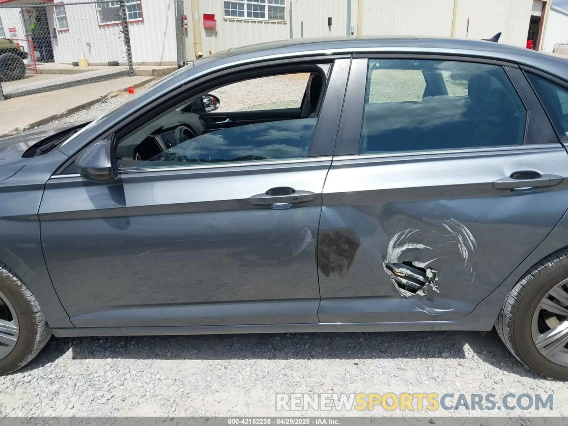 14 Photograph of a damaged car 3VW7M7BU6RM072680 VOLKSWAGEN JETTA 2024