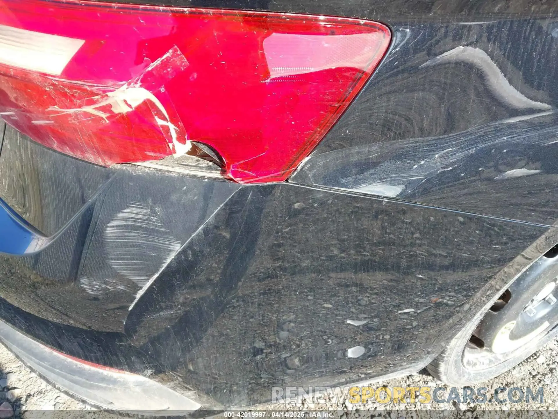 17 Photograph of a damaged car 3VW7M7BU7RM083591 VOLKSWAGEN JETTA 2024