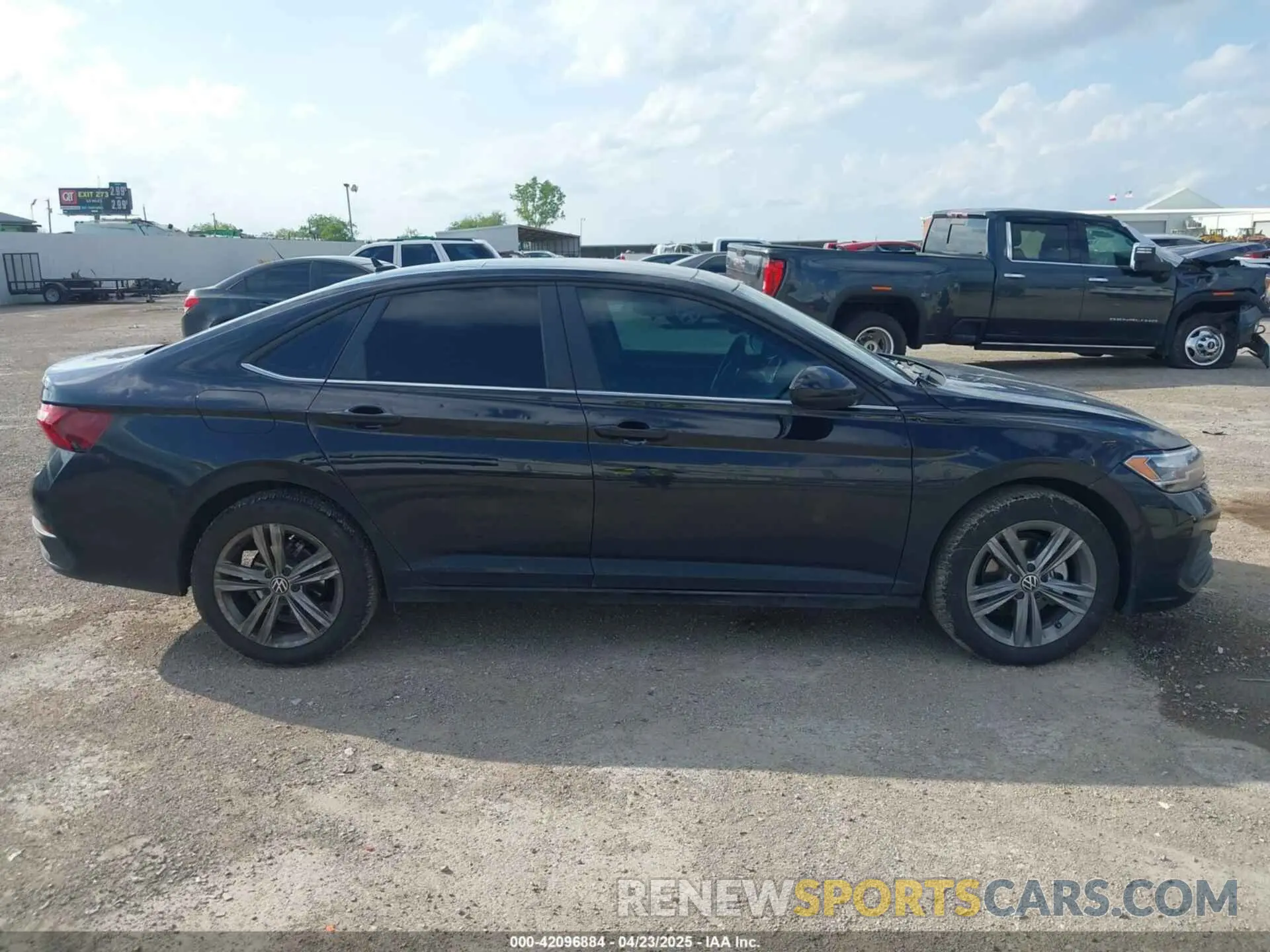 13 Photograph of a damaged car 3VW7M7BU8RM098245 VOLKSWAGEN JETTA 2024