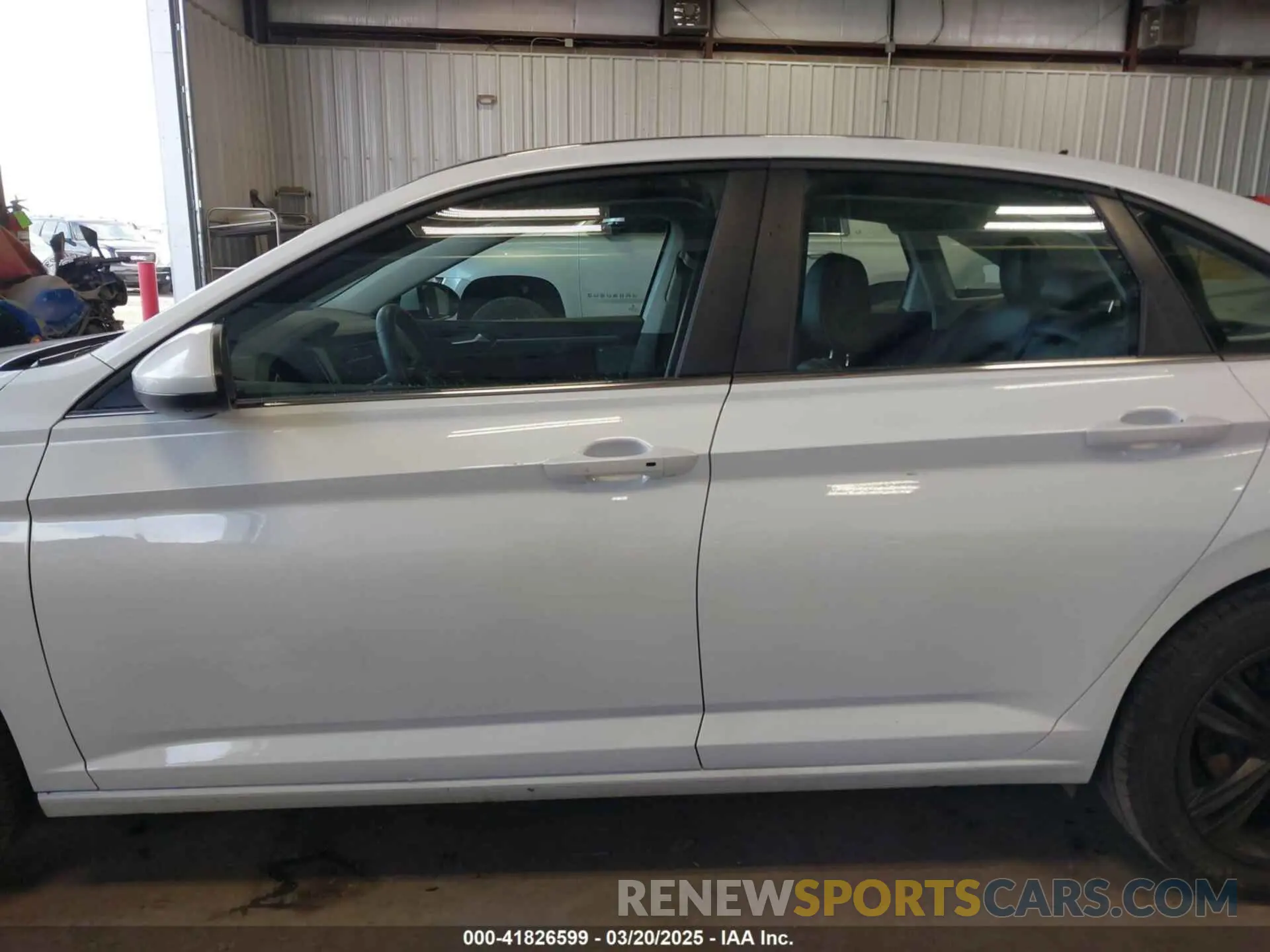 14 Photograph of a damaged car 3VW7M7BUXRM021635 VOLKSWAGEN JETTA 2024