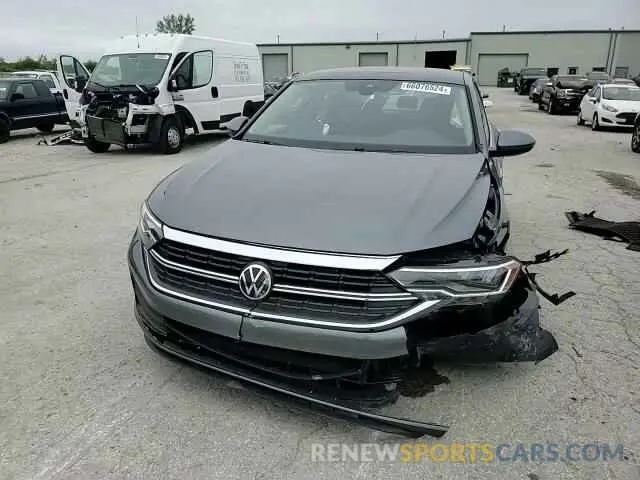 11 Photograph of a damaged car 3VW7M7BUXRM045952 VOLKSWAGEN JETTA 2024