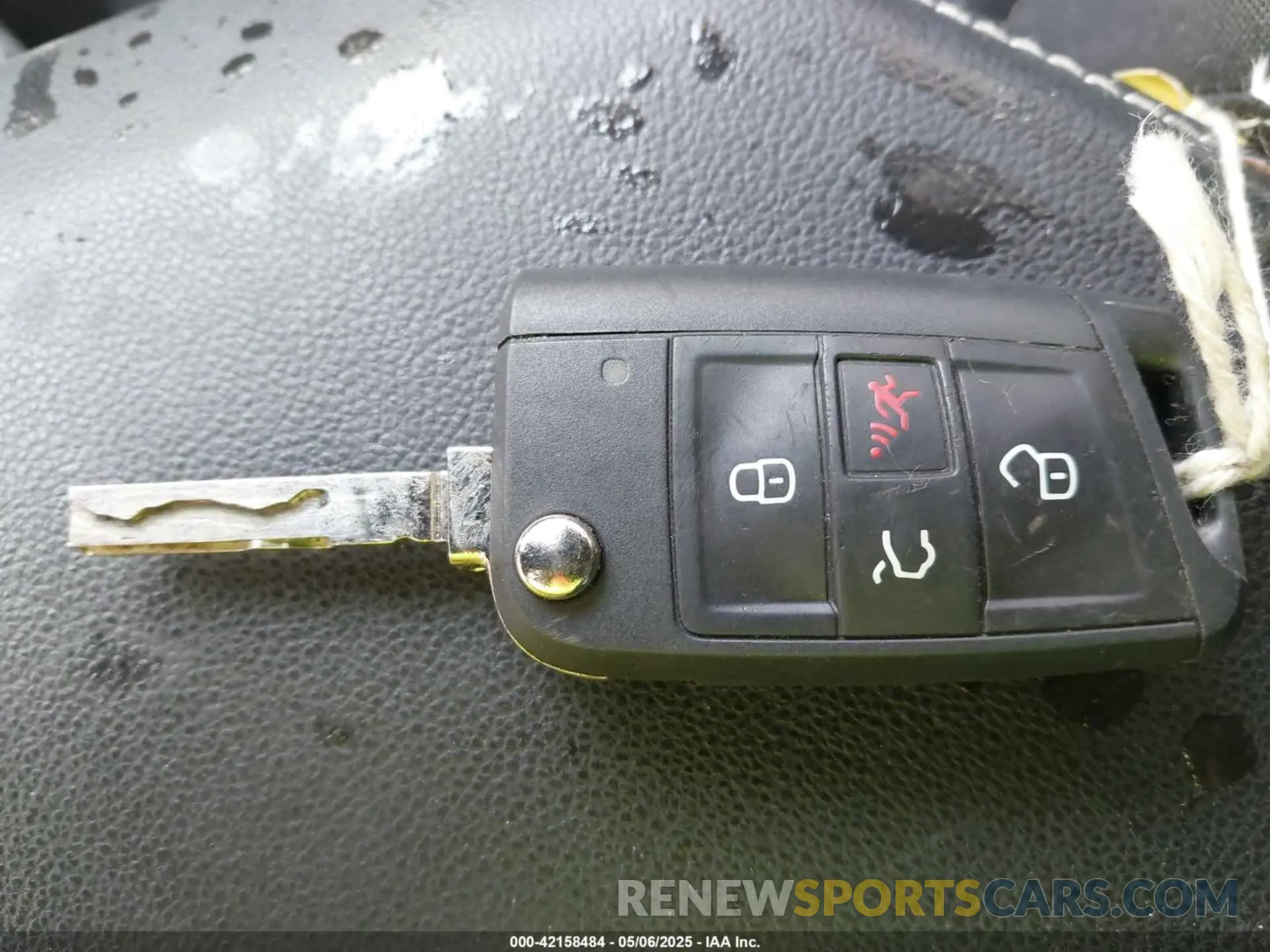 11 Photograph of a damaged car 3VWAM7BU3RM018730 VOLKSWAGEN JETTA 2024