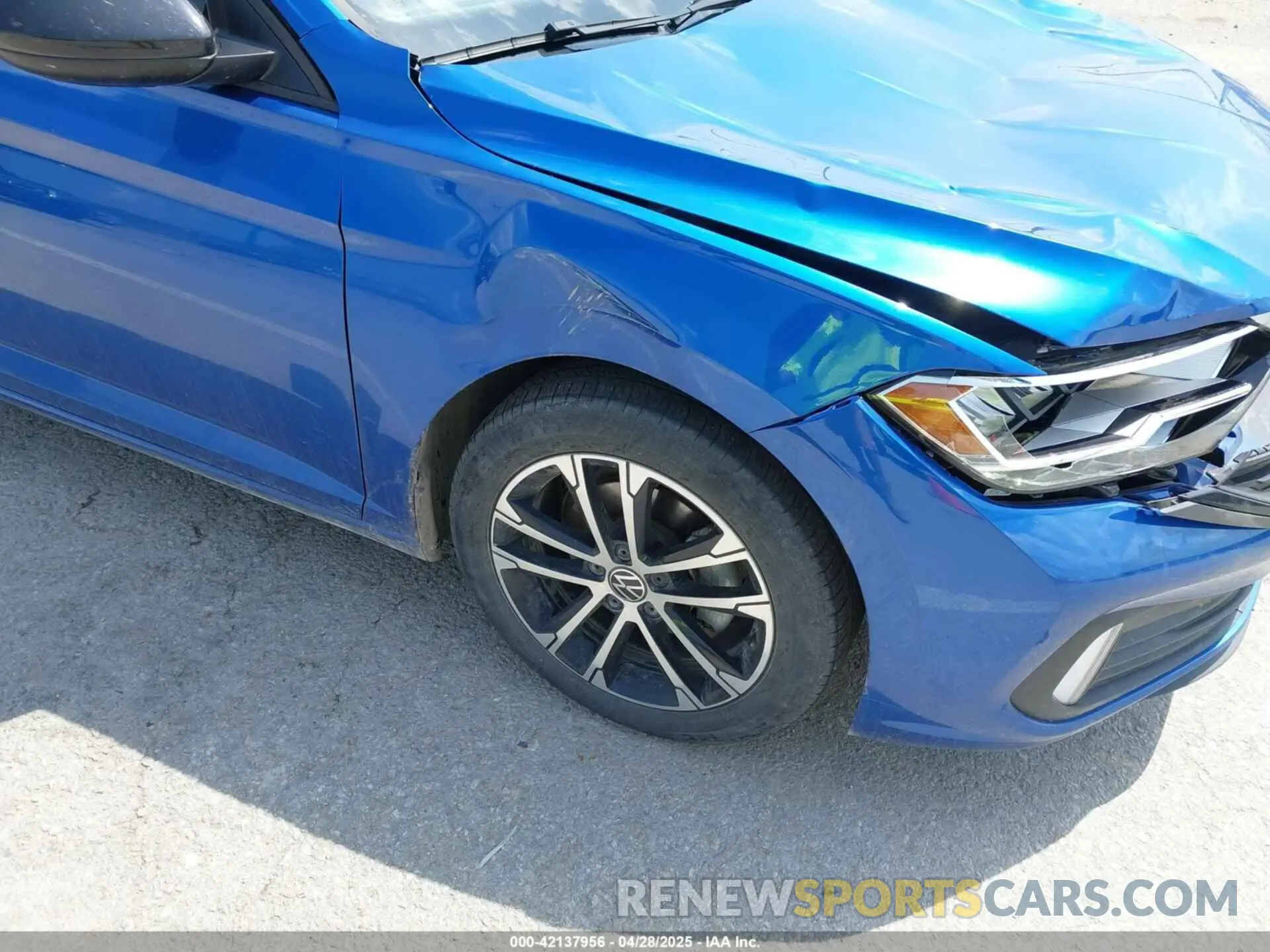17 Photograph of a damaged car 3VWBM7BU0RM002859 VOLKSWAGEN JETTA 2024