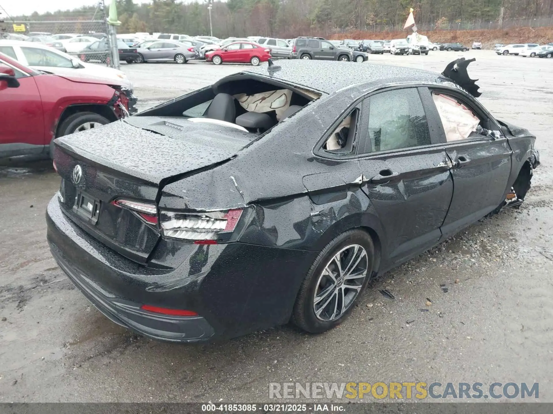 4 Photograph of a damaged car 3VWBM7BU2RM045311 VOLKSWAGEN JETTA 2024