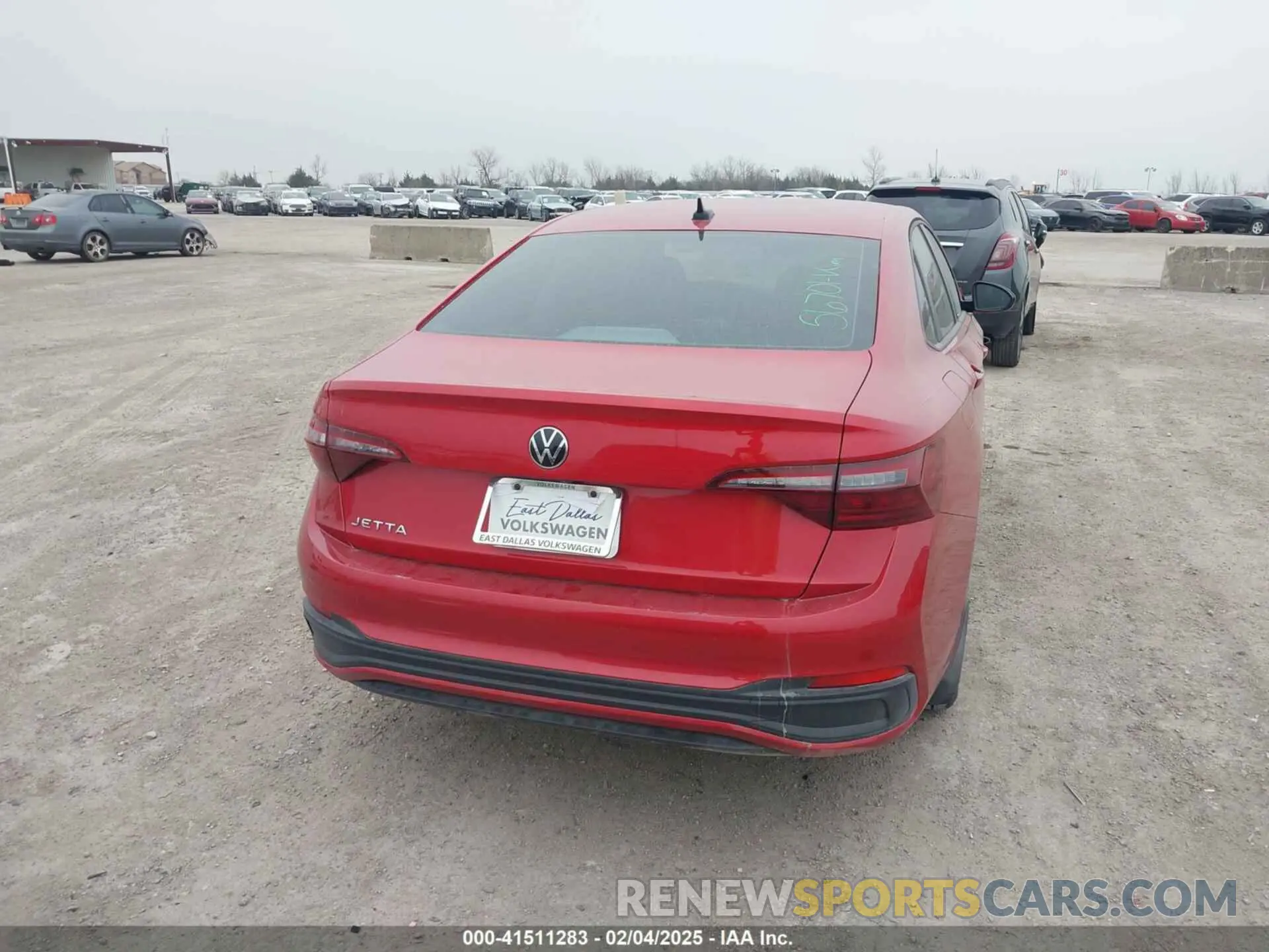 17 Photograph of a damaged car 3VWBM7BU7RM076151 VOLKSWAGEN JETTA 2024