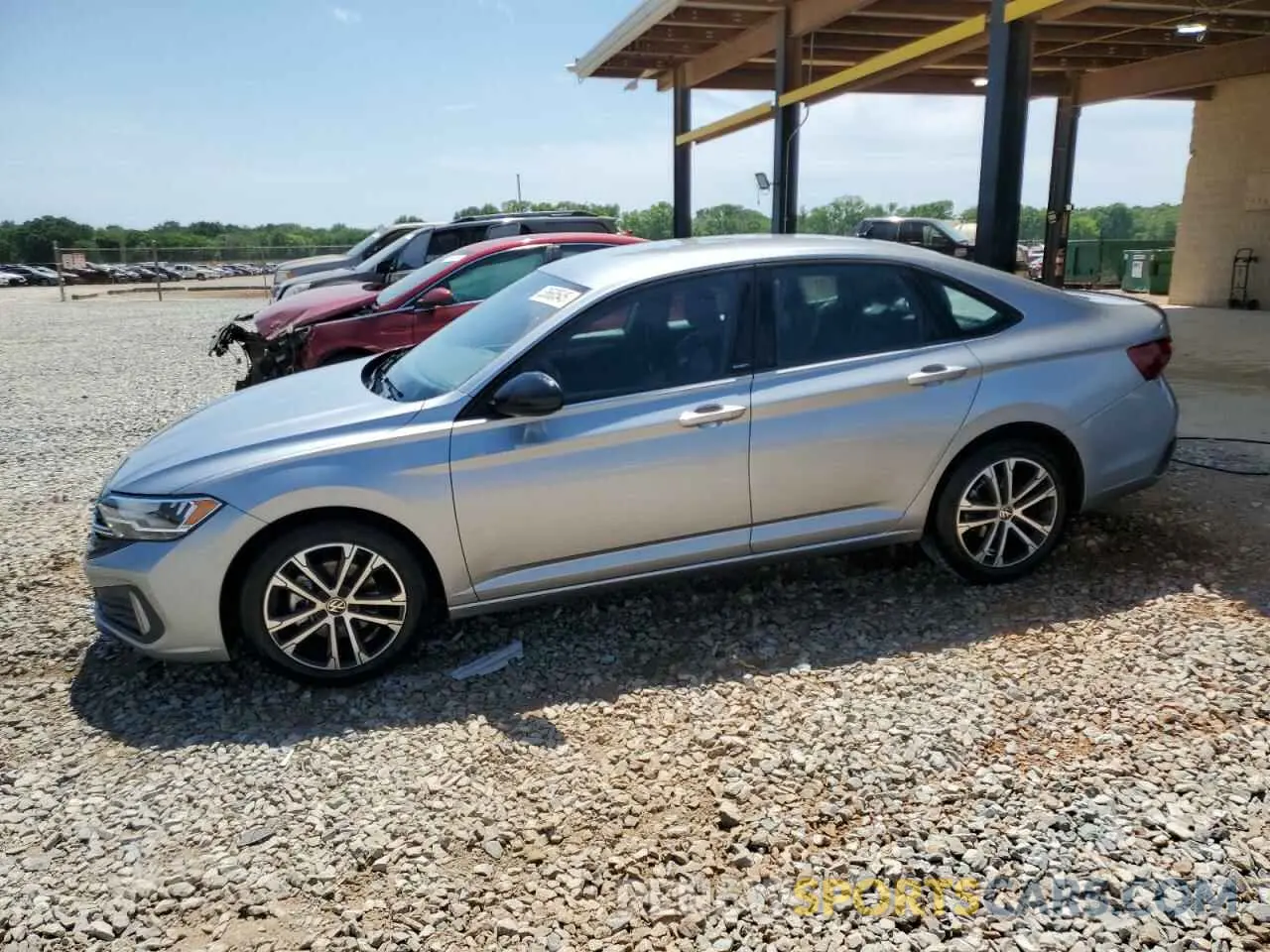 1 Photograph of a damaged car 3VWBM7BU7RM083875 VOLKSWAGEN JETTA 2024
