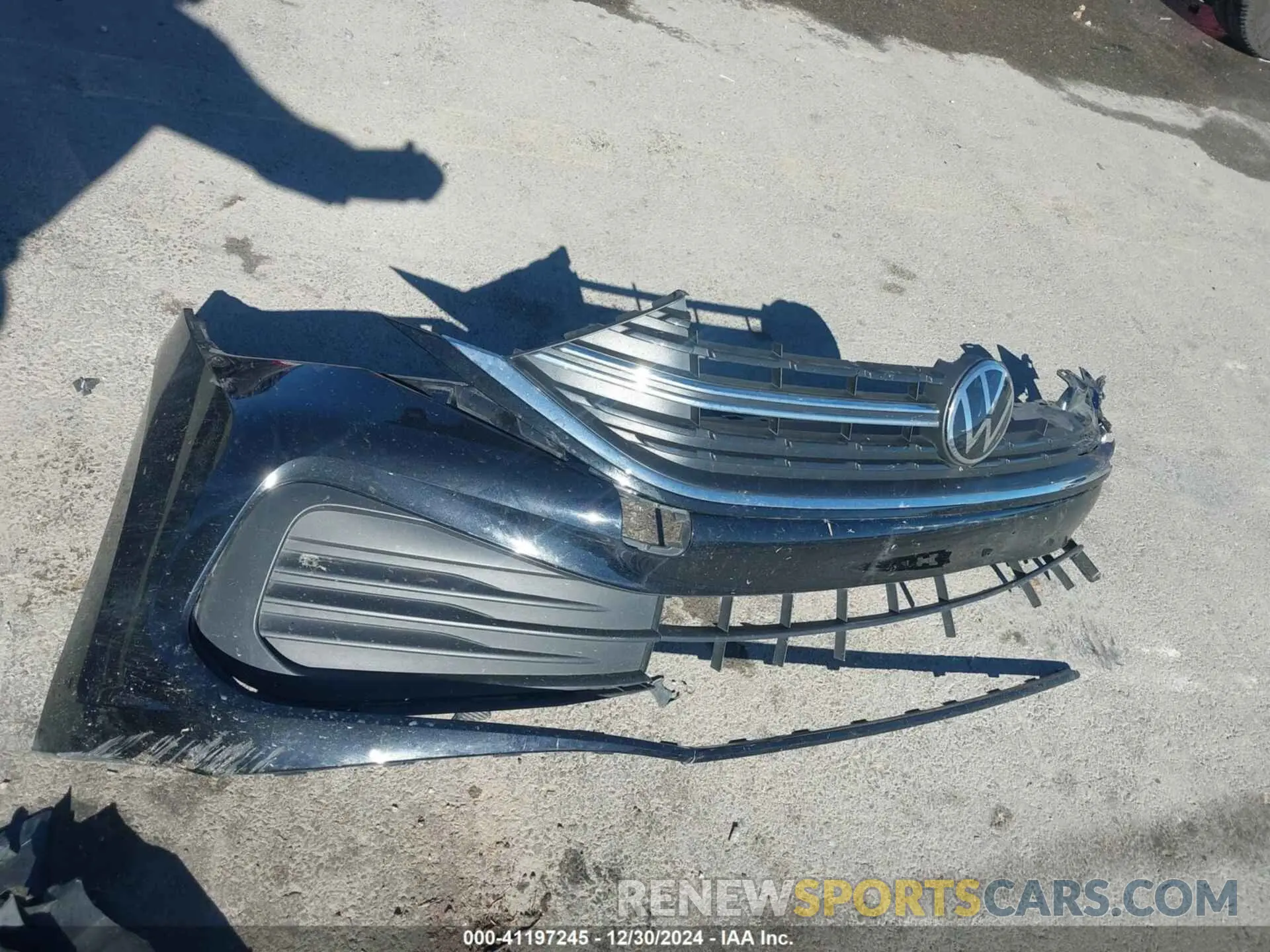 11 Photograph of a damaged car 3VWEM7BU0RM031825 VOLKSWAGEN JETTA 2024