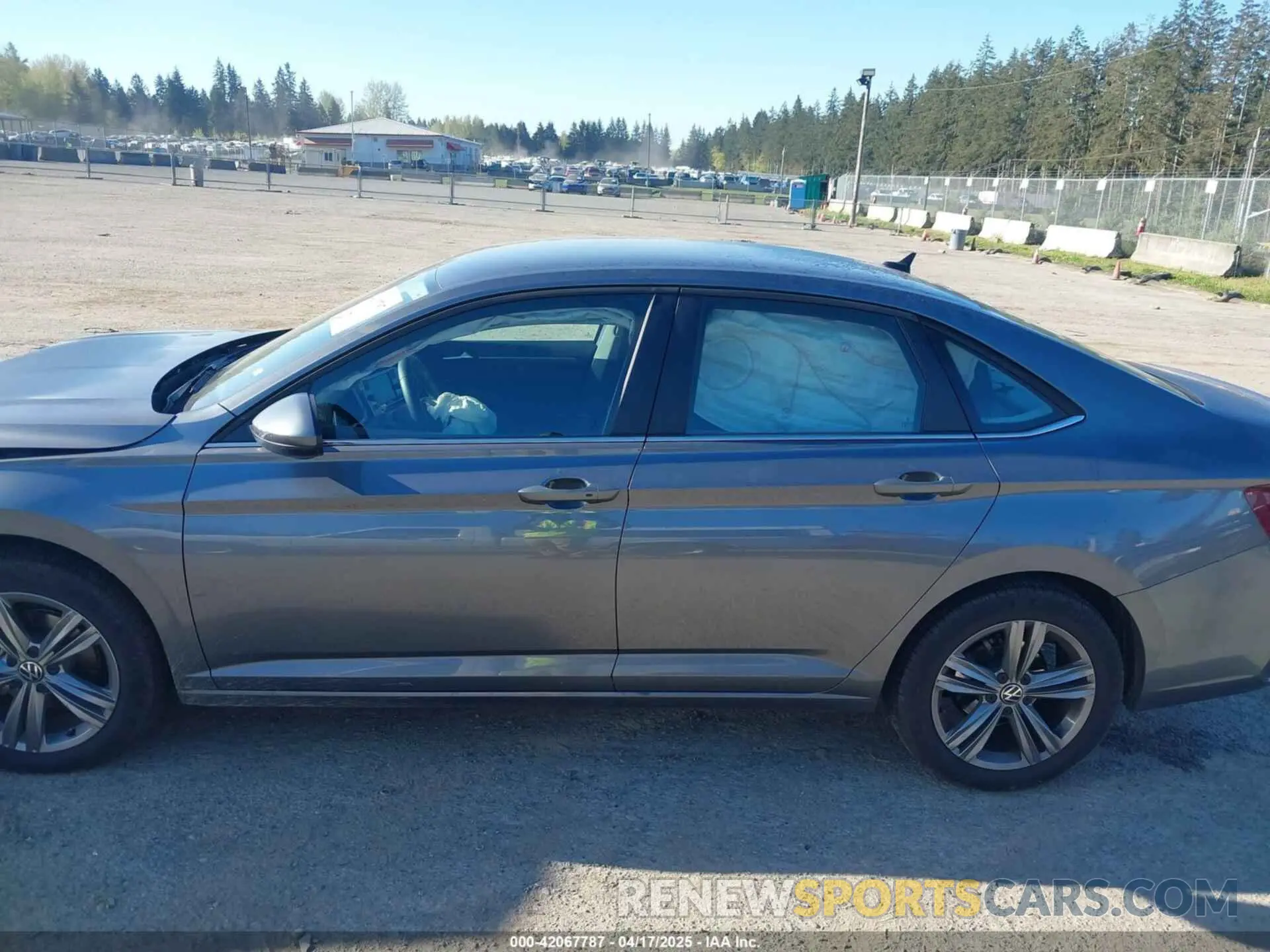 14 Photograph of a damaged car 3VWEM7BU1RM058175 VOLKSWAGEN JETTA 2024