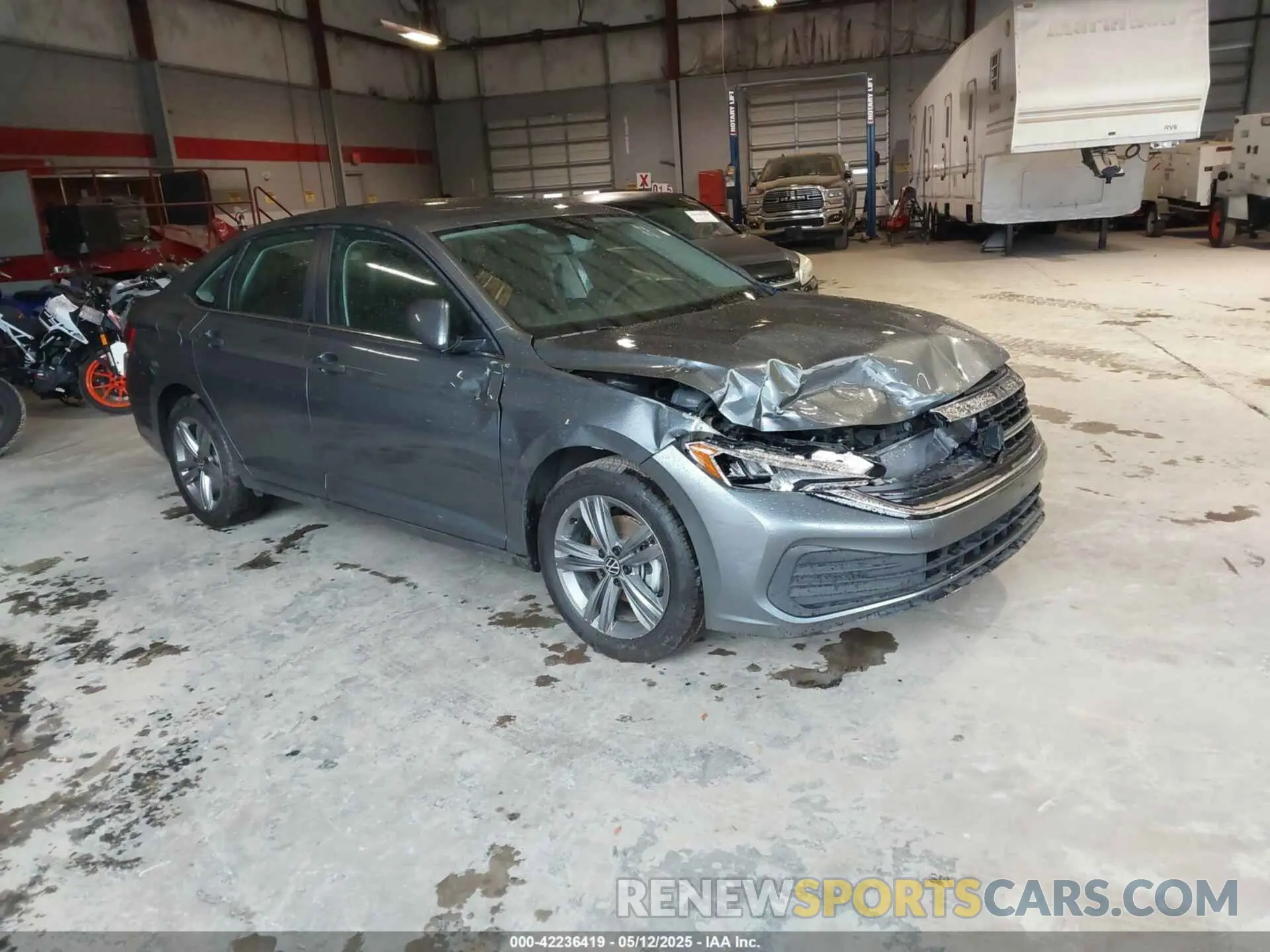 1 Photograph of a damaged car 3VWEM7BU1RM074196 VOLKSWAGEN JETTA 2024