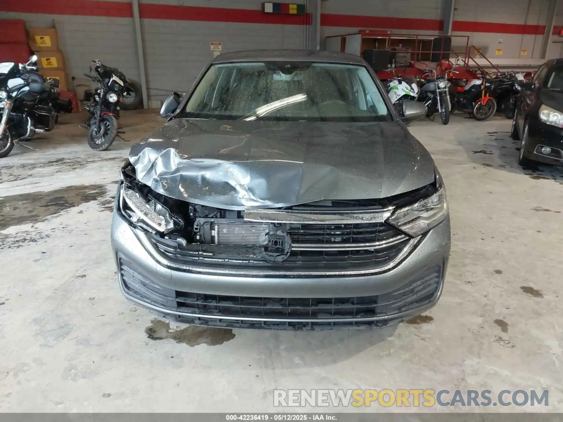 12 Photograph of a damaged car 3VWEM7BU1RM074196 VOLKSWAGEN JETTA 2024