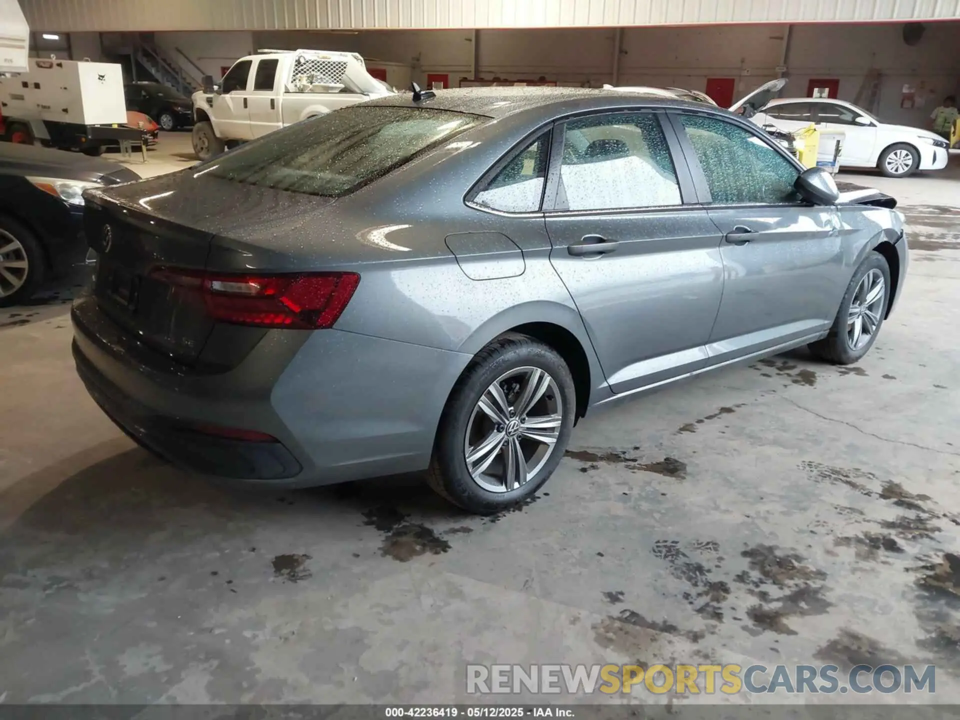 4 Photograph of a damaged car 3VWEM7BU1RM074196 VOLKSWAGEN JETTA 2024