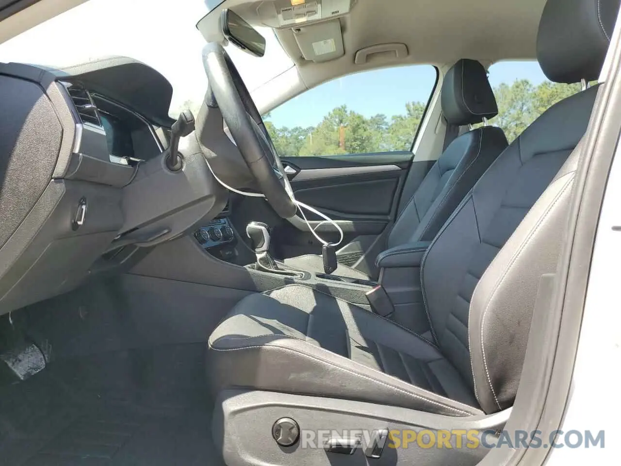 7 Photograph of a damaged car 3VWEM7BU2RM027047 VOLKSWAGEN JETTA 2024