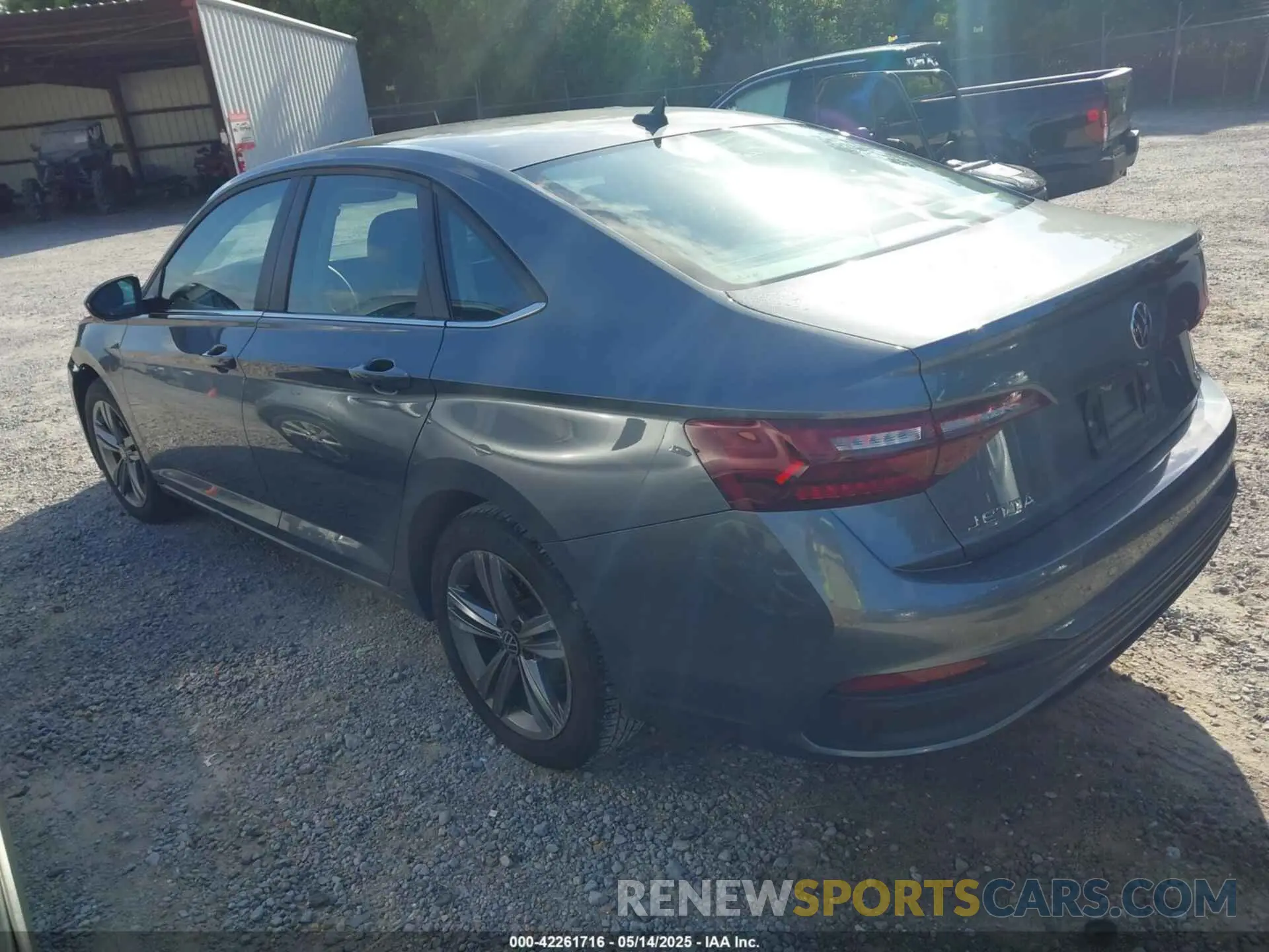 3 Photograph of a damaged car 3VWEM7BU3RM014100 VOLKSWAGEN JETTA 2024