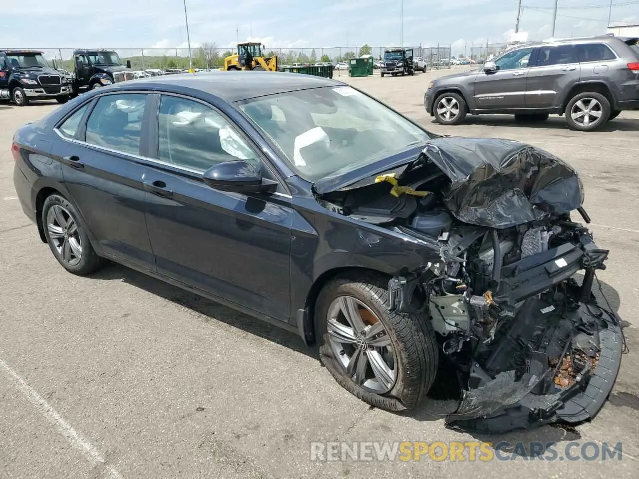4 Photograph of a damaged car 3VWEM7BU5RM079532 VOLKSWAGEN JETTA 2024
