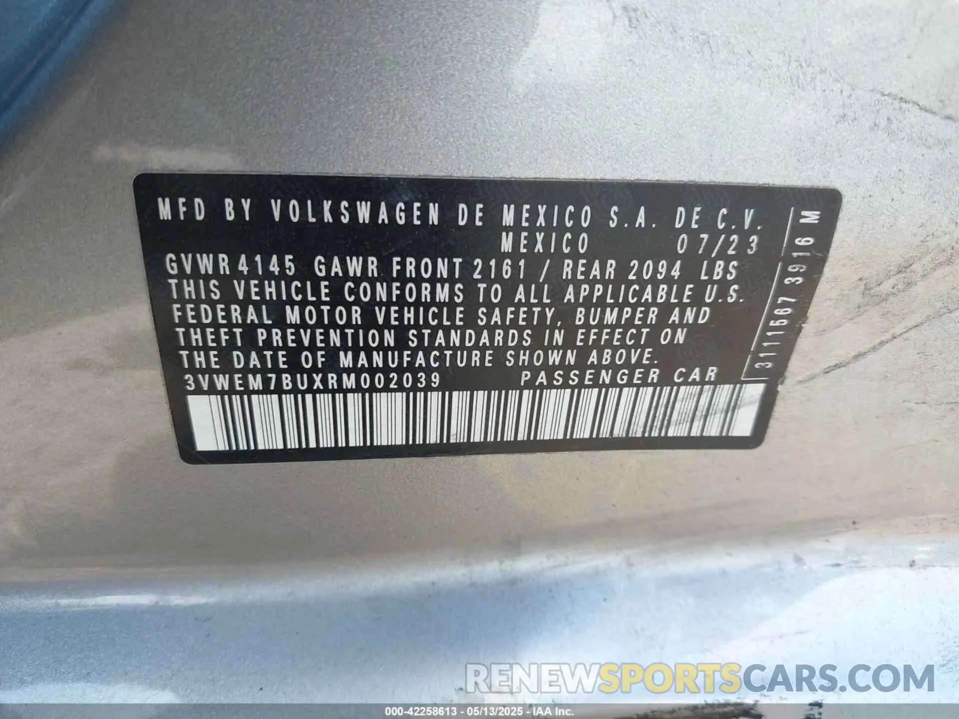 9 Photograph of a damaged car 3VWEM7BUXRM002039 VOLKSWAGEN JETTA 2024