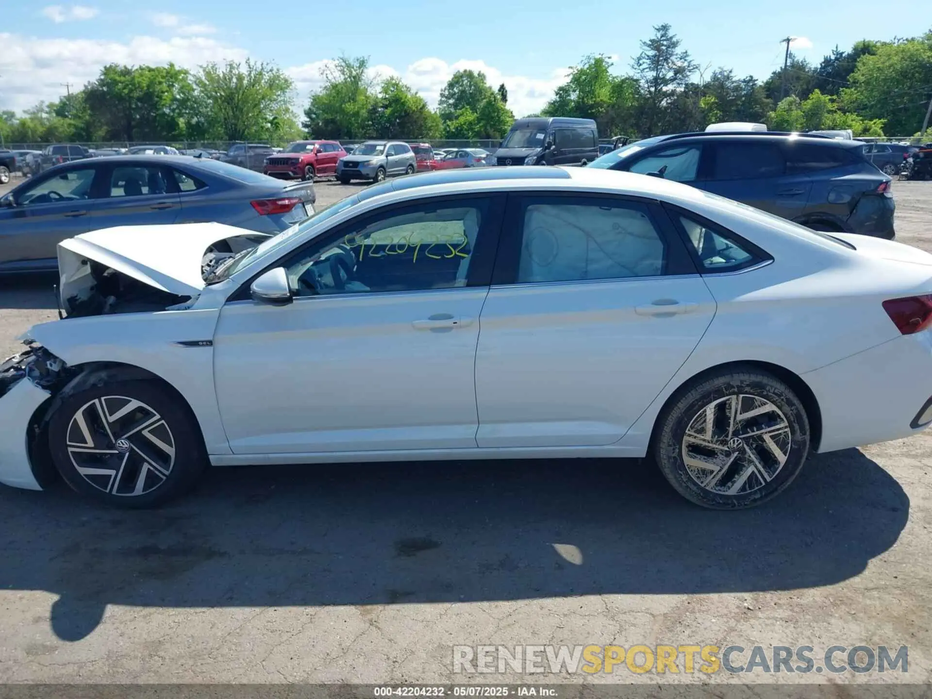 14 Photograph of a damaged car 3VWGM7BU6RM016738 VOLKSWAGEN JETTA 2024