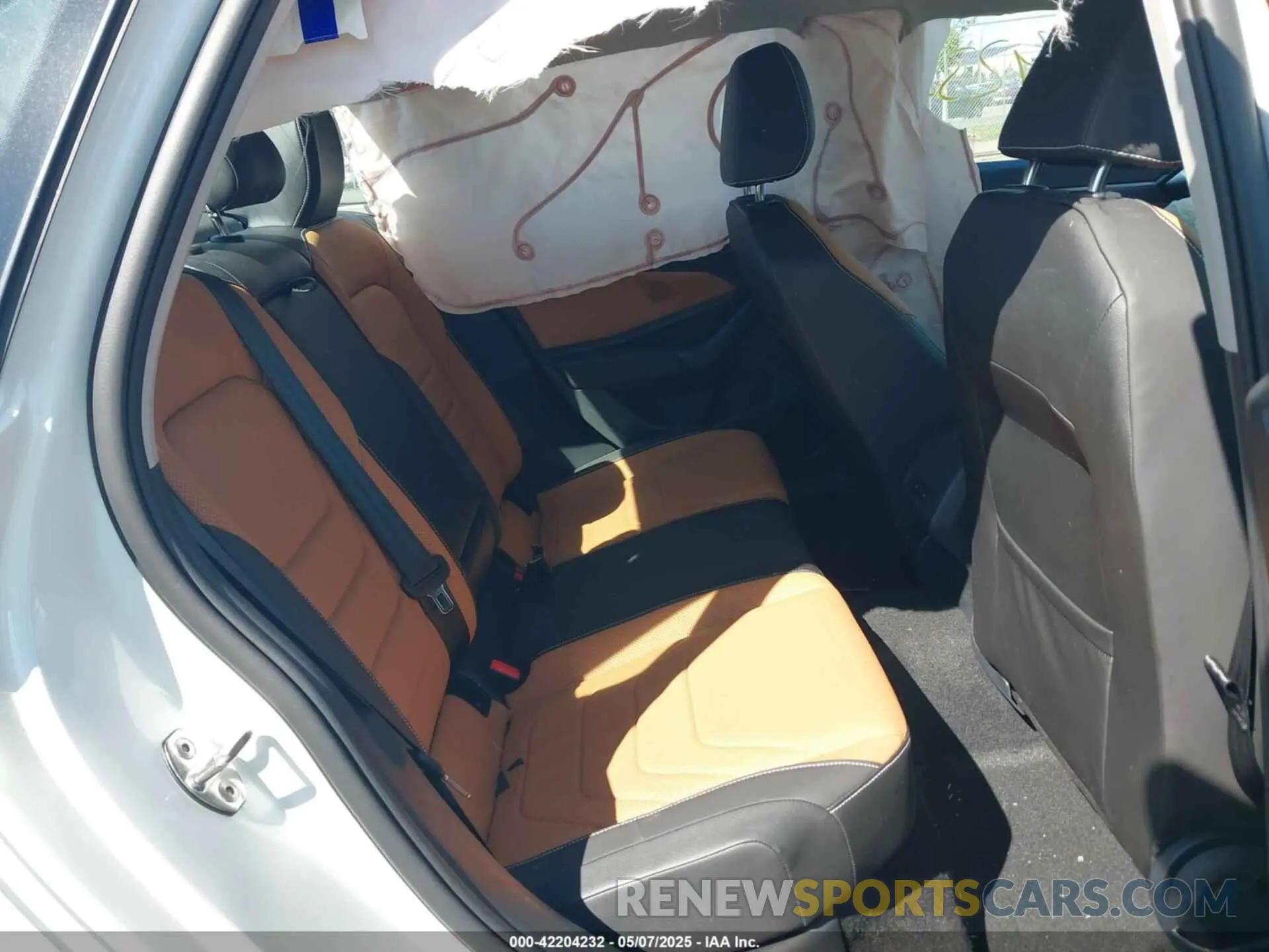 8 Photograph of a damaged car 3VWGM7BU6RM016738 VOLKSWAGEN JETTA 2024