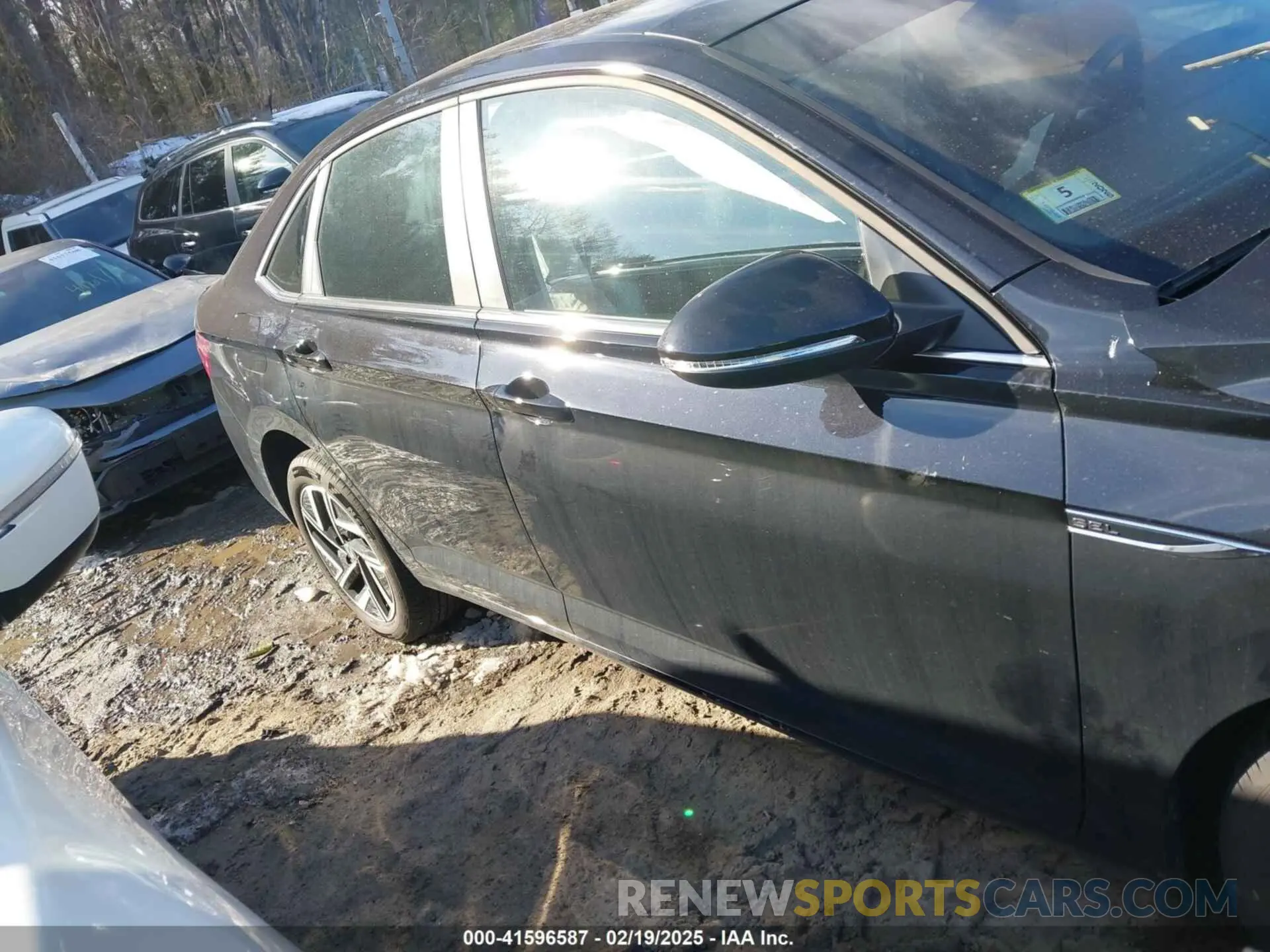 14 Photograph of a damaged car 3VWGM7BU6RM061002 VOLKSWAGEN JETTA 2024