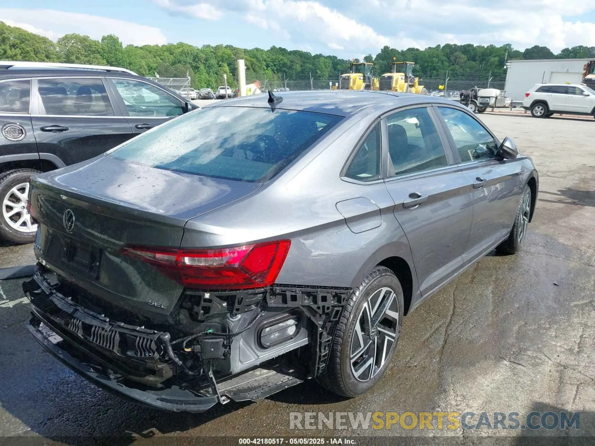 4 Photograph of a damaged car 3VWGM7BU9RM053363 VOLKSWAGEN JETTA 2024