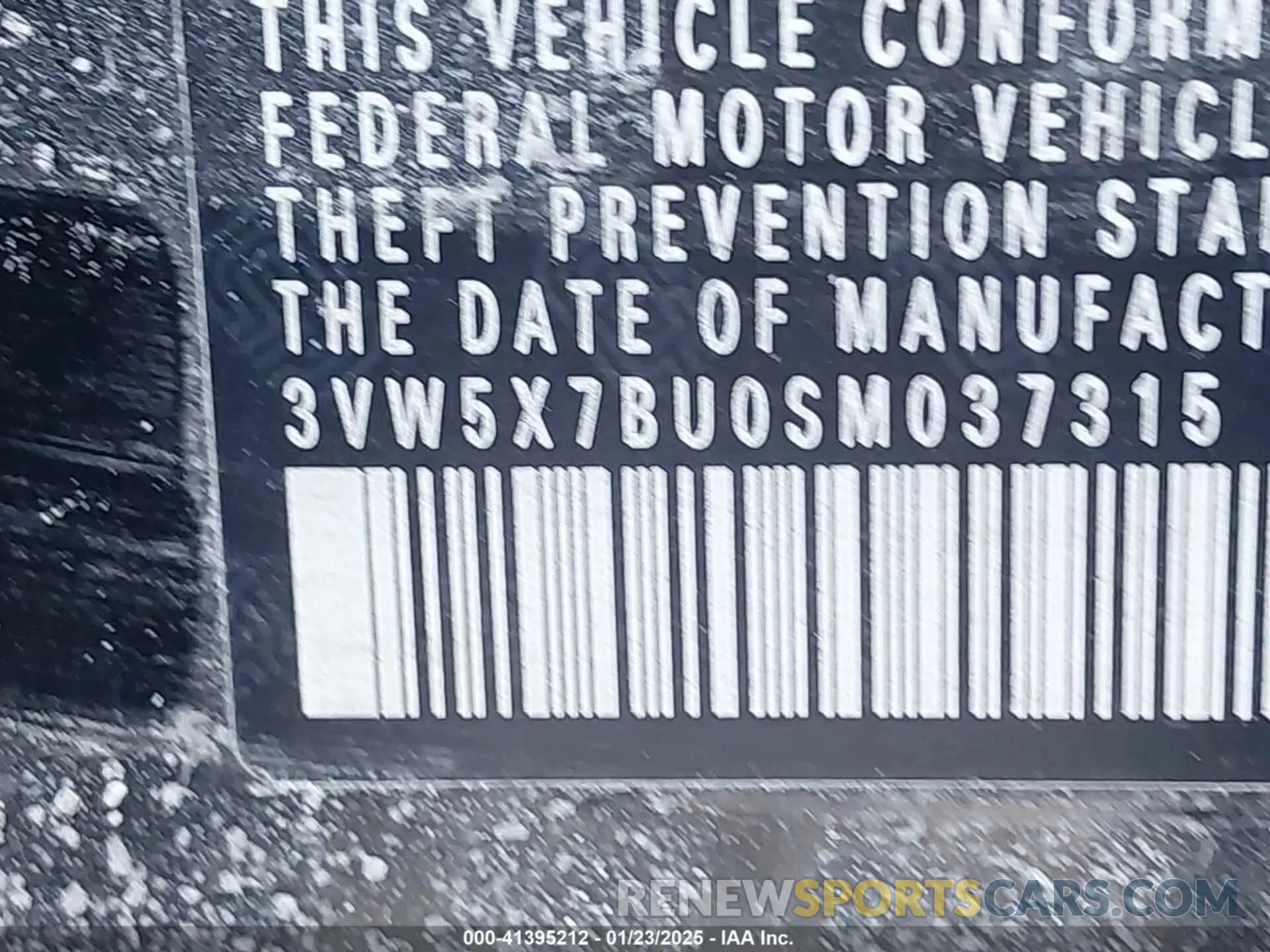 9 Photograph of a damaged car 3VW5X7BU0SM037315 VOLKSWAGEN JETTA 2025