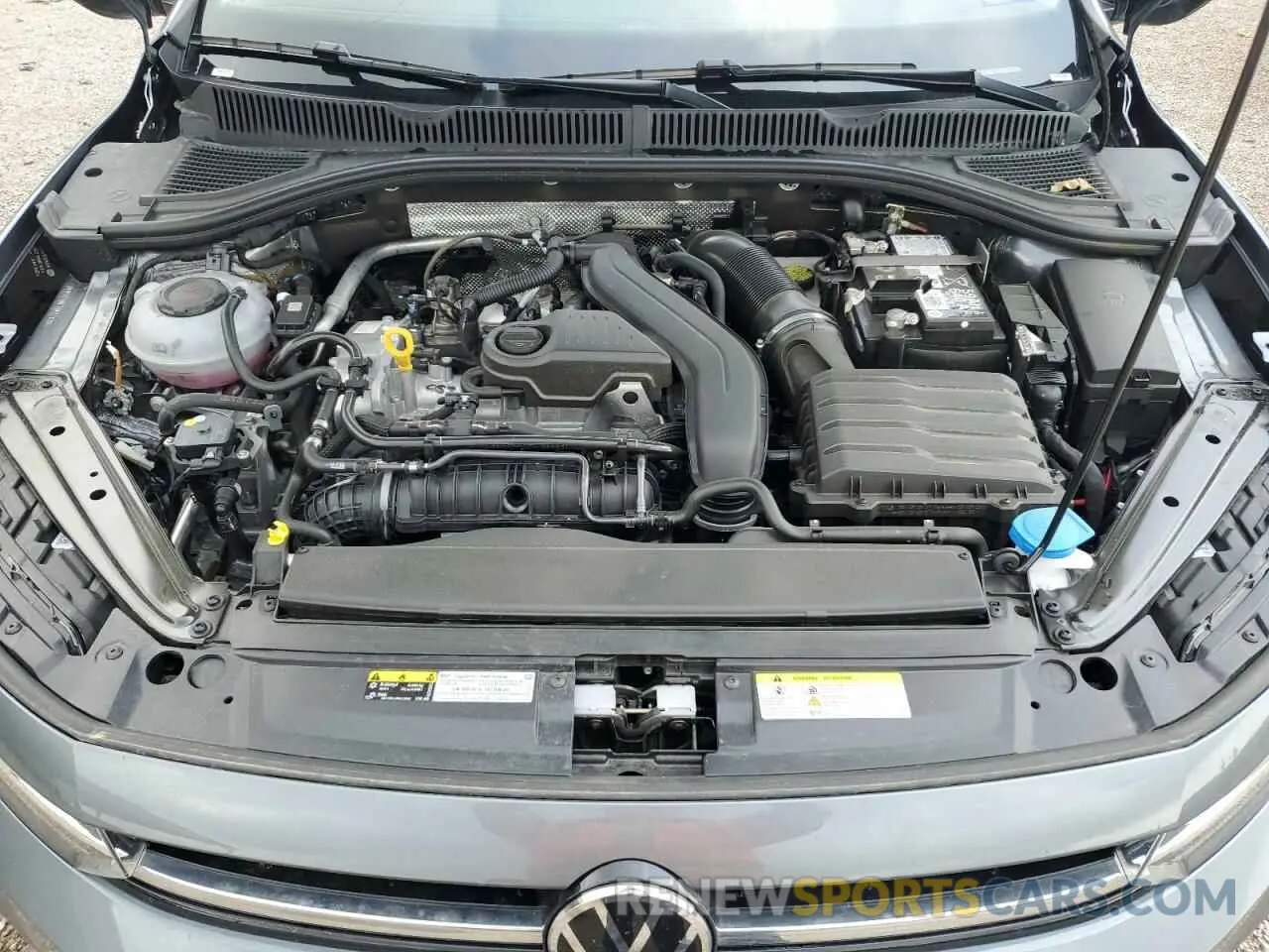 11 Photograph of a damaged car 3VW5X7BU1SM028364 VOLKSWAGEN JETTA 2025