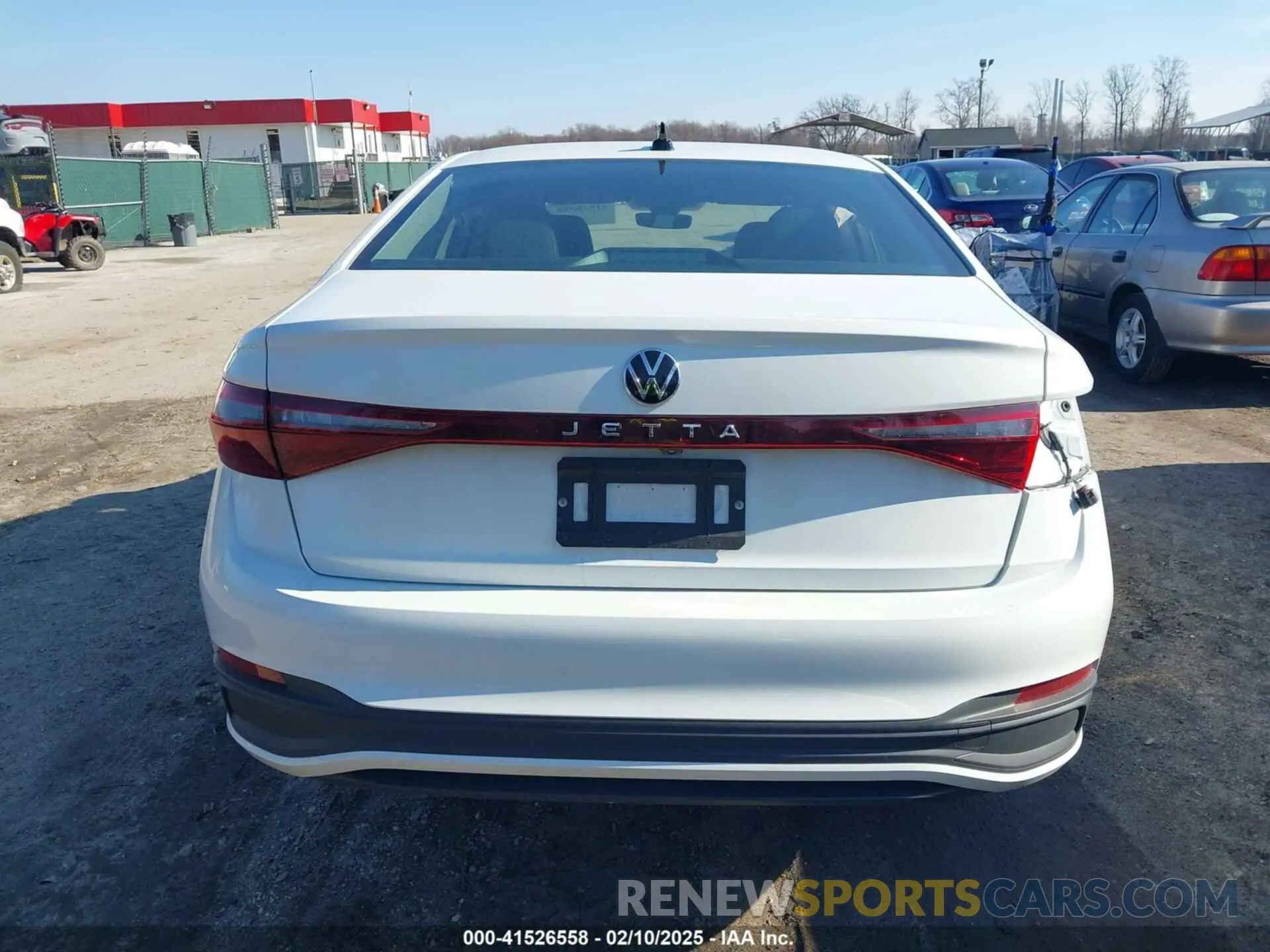 17 Photograph of a damaged car 3VW5X7BU2SM000587 VOLKSWAGEN JETTA 2025
