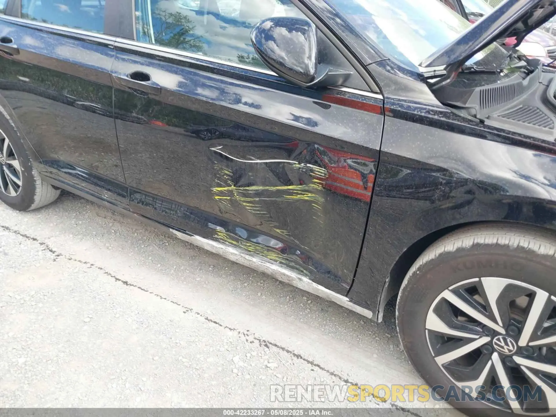 6 Photograph of a damaged car 3VW5X7BU2SM019320 VOLKSWAGEN JETTA 2025