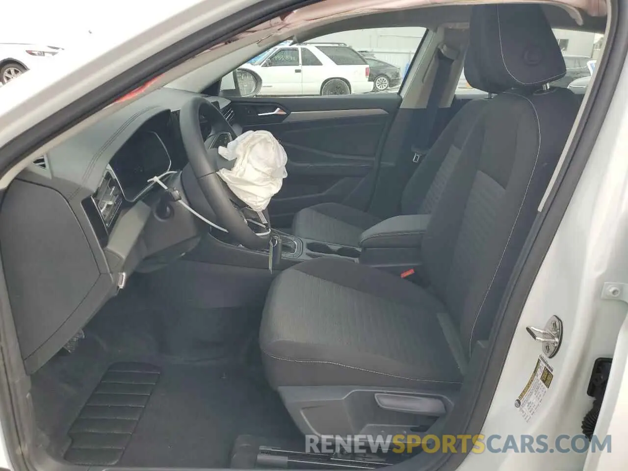 7 Photograph of a damaged car 3VW5X7BU3SM057929 VOLKSWAGEN JETTA 2025