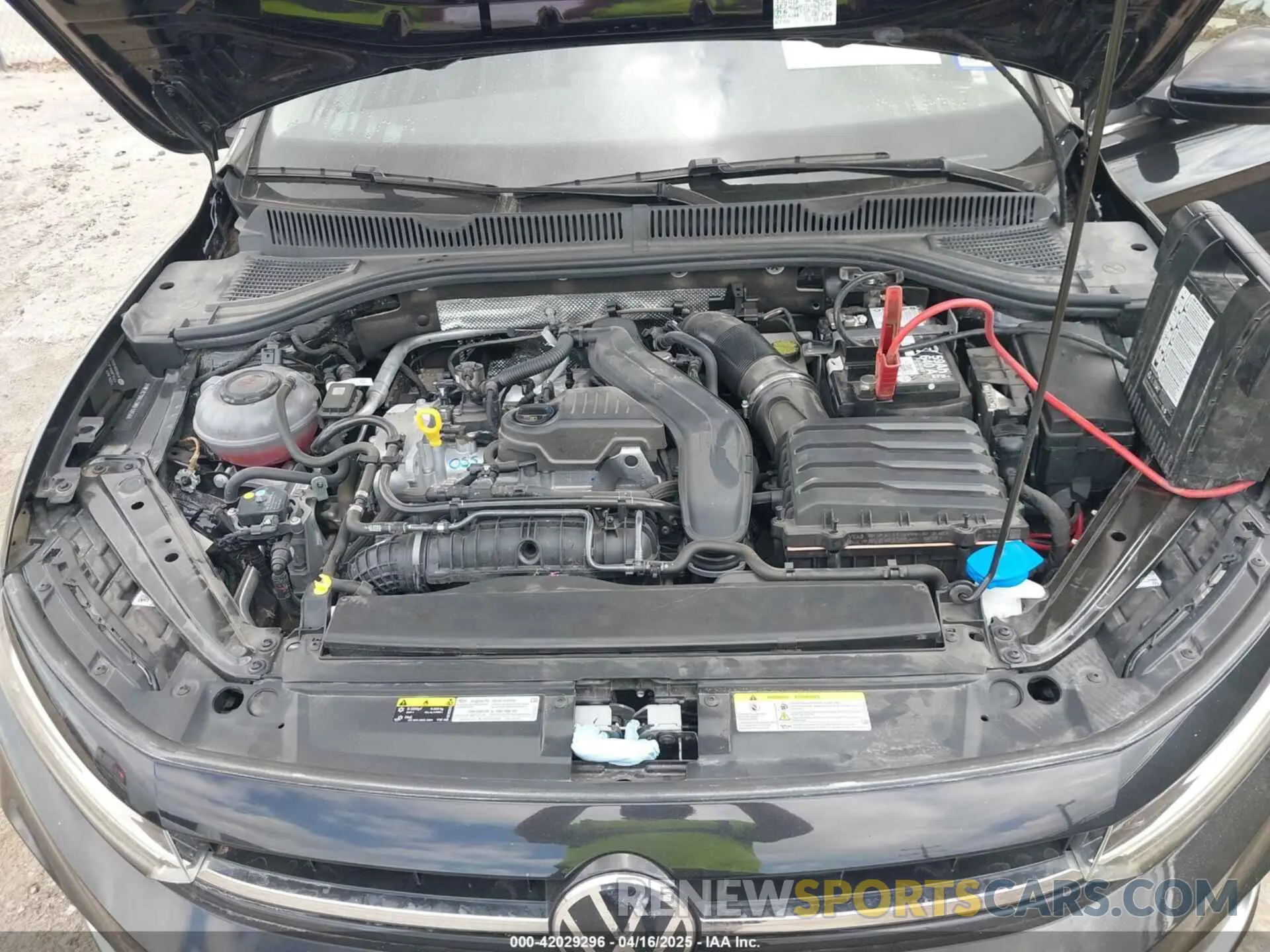 10 Photograph of a damaged car 3VW5X7BU4SM010568 VOLKSWAGEN JETTA 2025