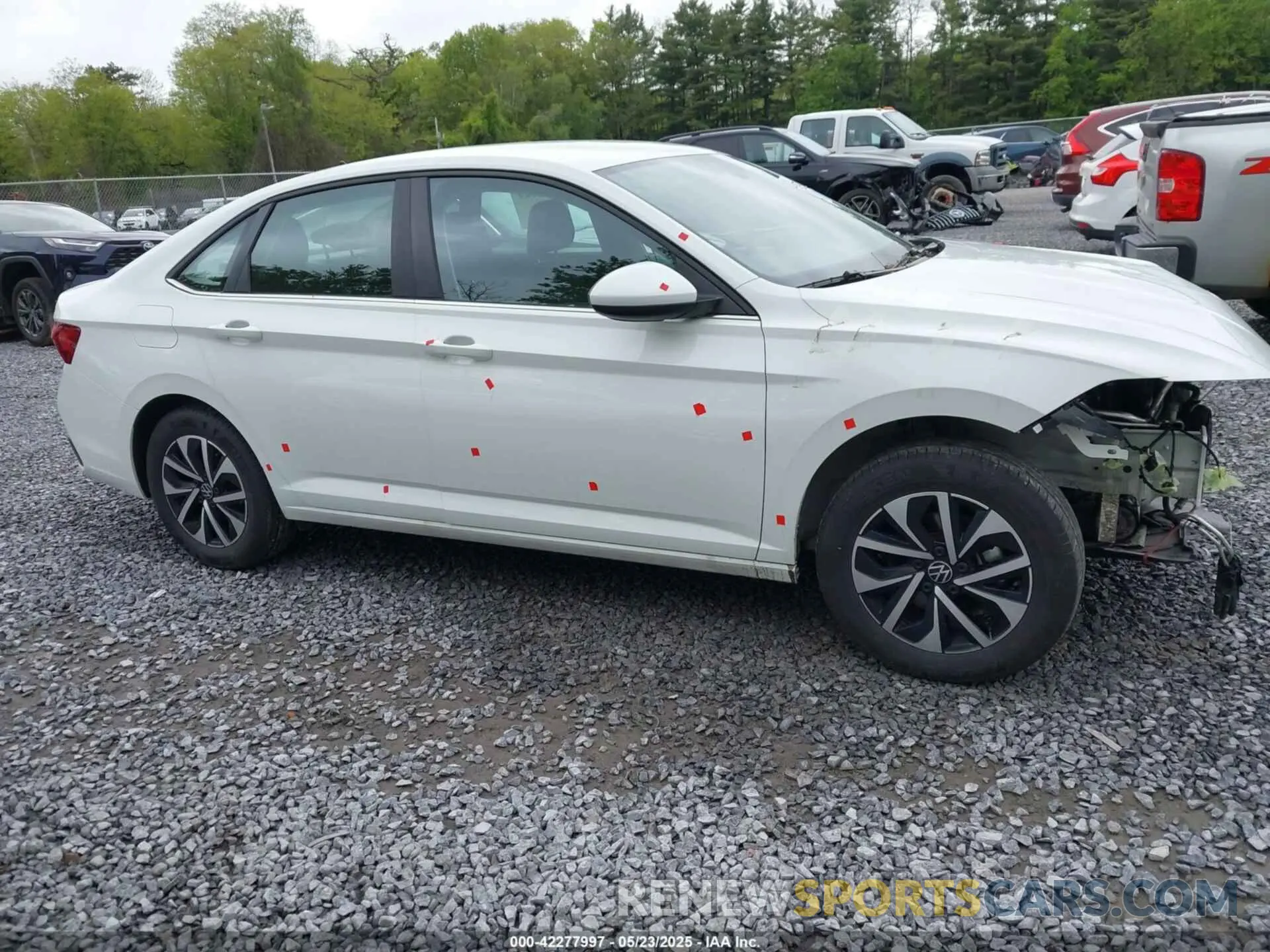 14 Photograph of a damaged car 3VW5X7BUXSM016388 VOLKSWAGEN JETTA 2025