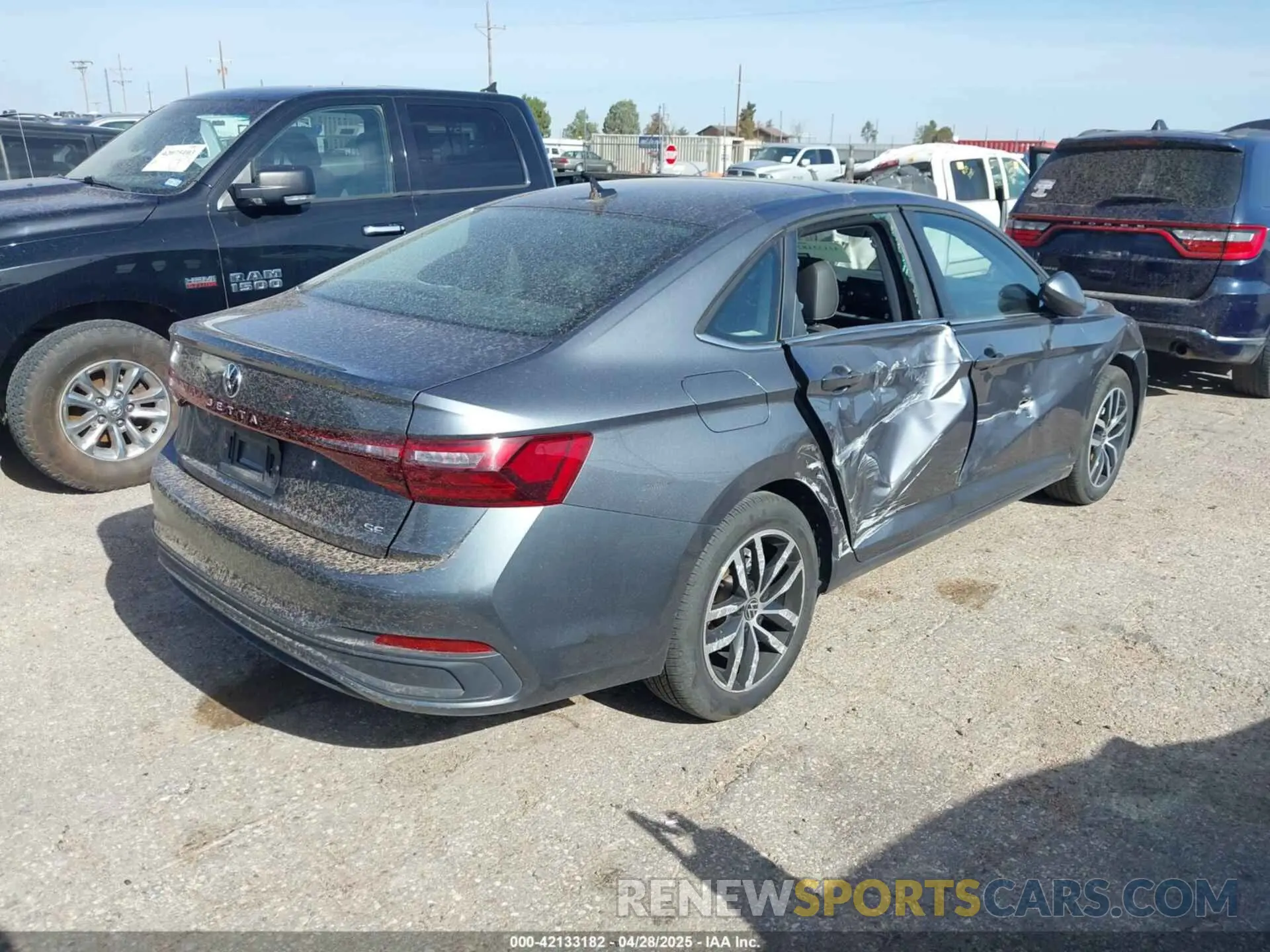 4 Photograph of a damaged car 3VW7X7BU2SM014207 VOLKSWAGEN JETTA 2025