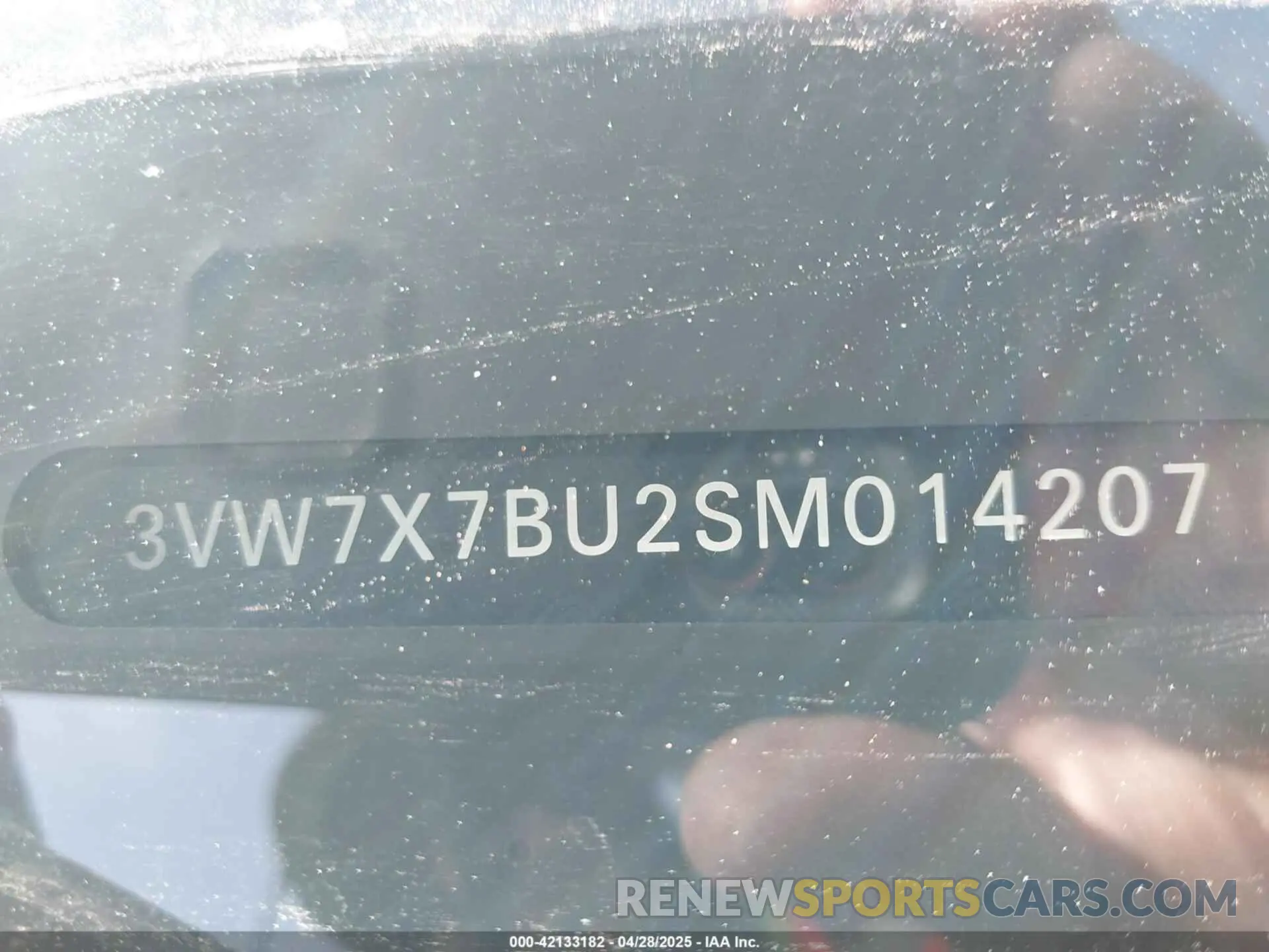 9 Photograph of a damaged car 3VW7X7BU2SM014207 VOLKSWAGEN JETTA 2025