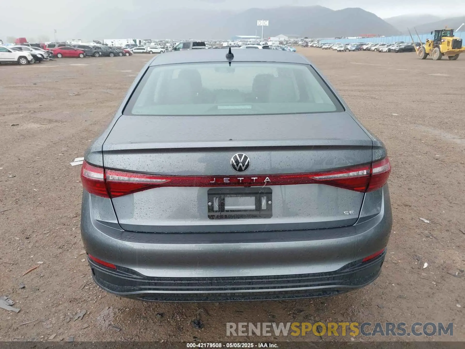 16 Photograph of a damaged car 3VW7X7BU5SM007669 VOLKSWAGEN JETTA 2025