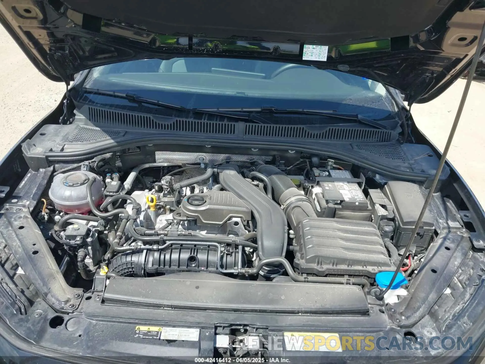 10 Photograph of a damaged car 3VW7X7BU5SM016937 VOLKSWAGEN JETTA 2025