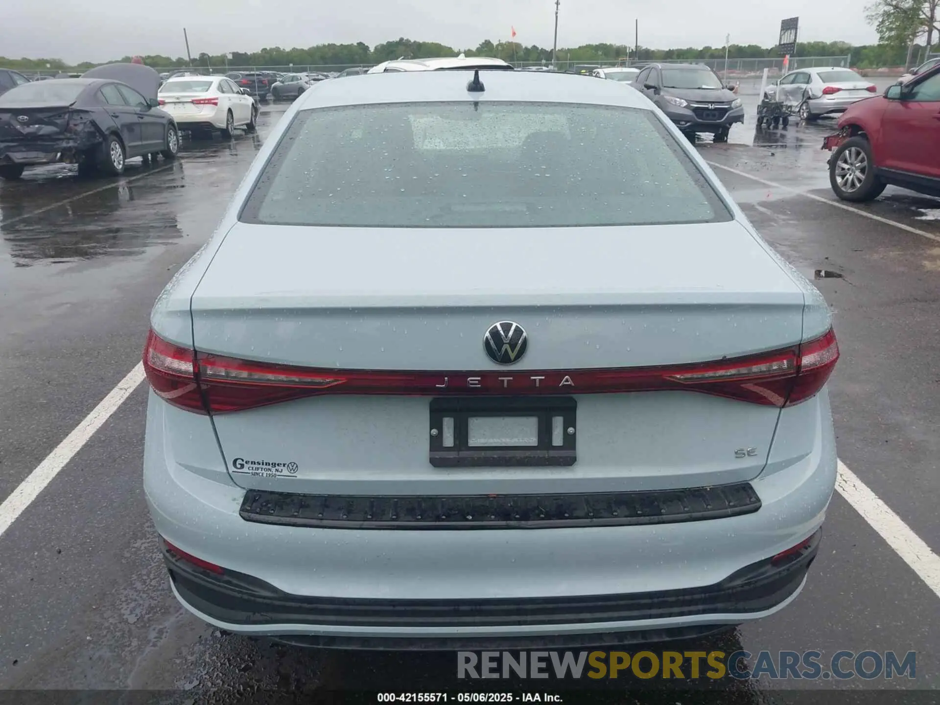 15 Photograph of a damaged car 3VW7X7BU5SM048741 VOLKSWAGEN JETTA 2025