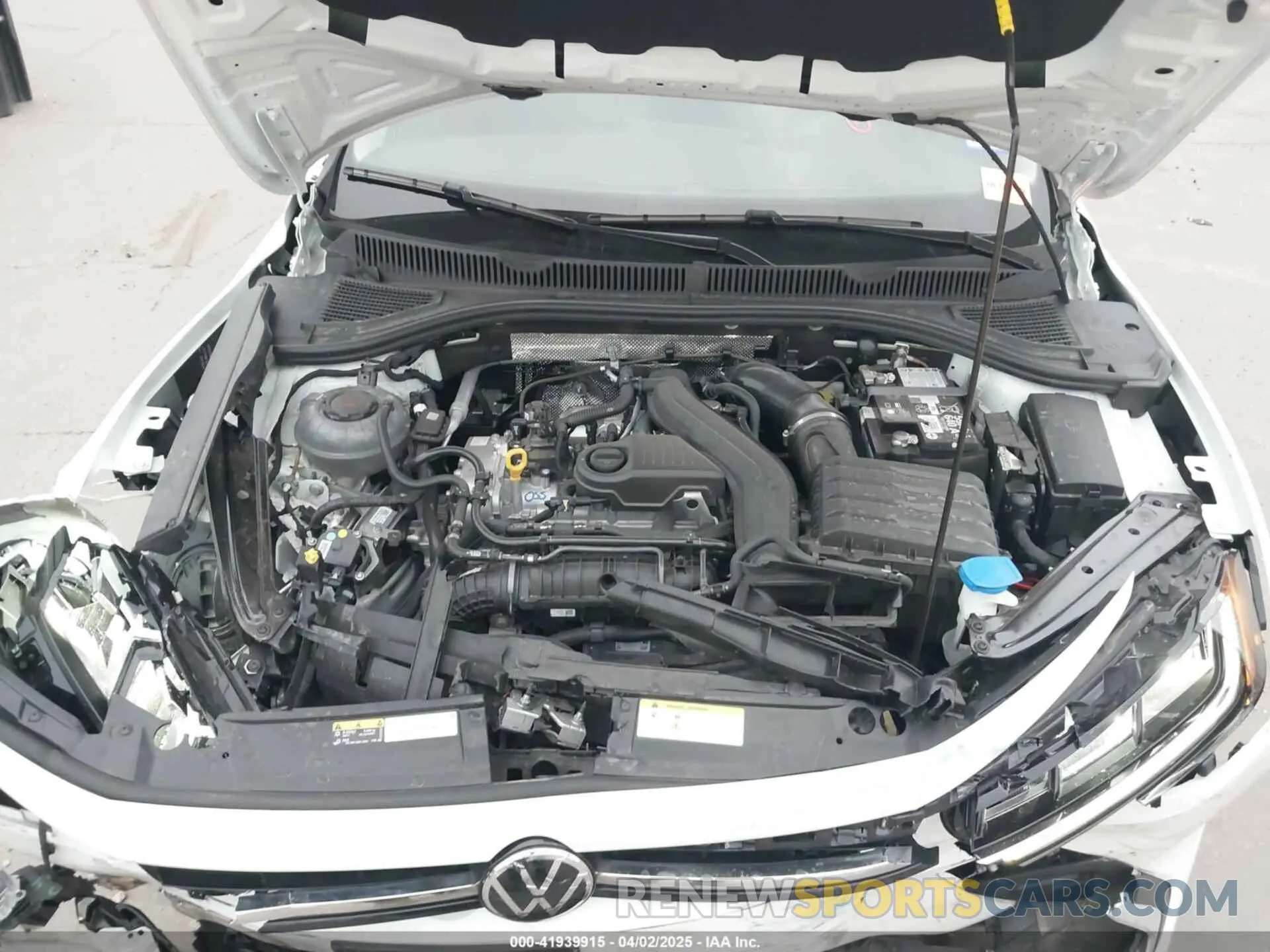 10 Photograph of a damaged car 3VW7X7BU7SM015157 VOLKSWAGEN JETTA 2025