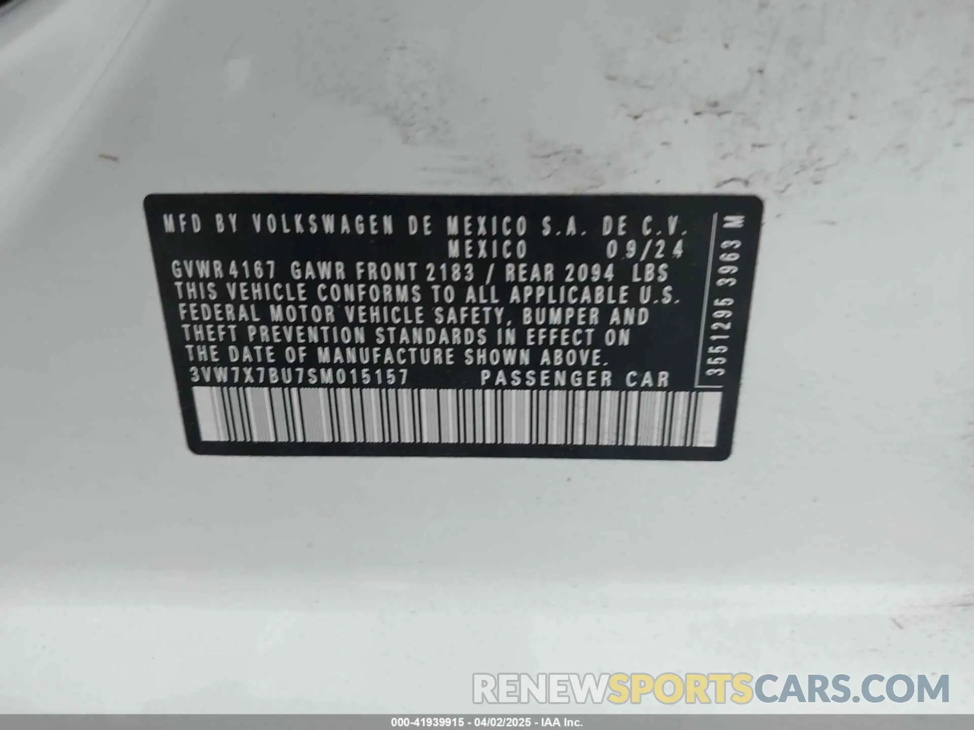 9 Photograph of a damaged car 3VW7X7BU7SM015157 VOLKSWAGEN JETTA 2025