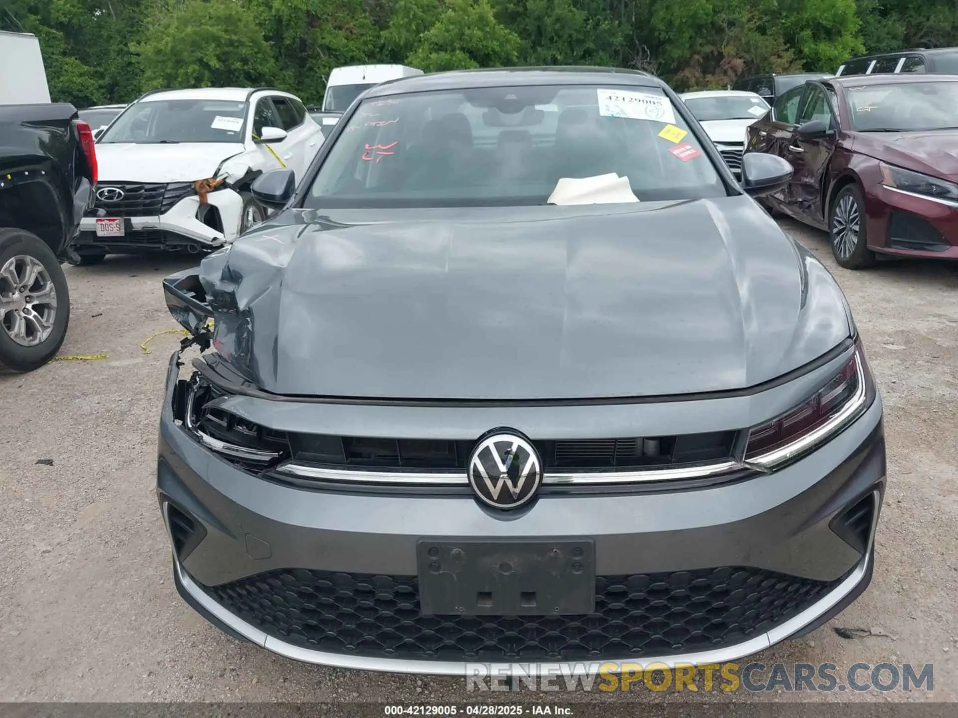 12 Photograph of a damaged car 3VW7X7BU8SM007617 VOLKSWAGEN JETTA 2025