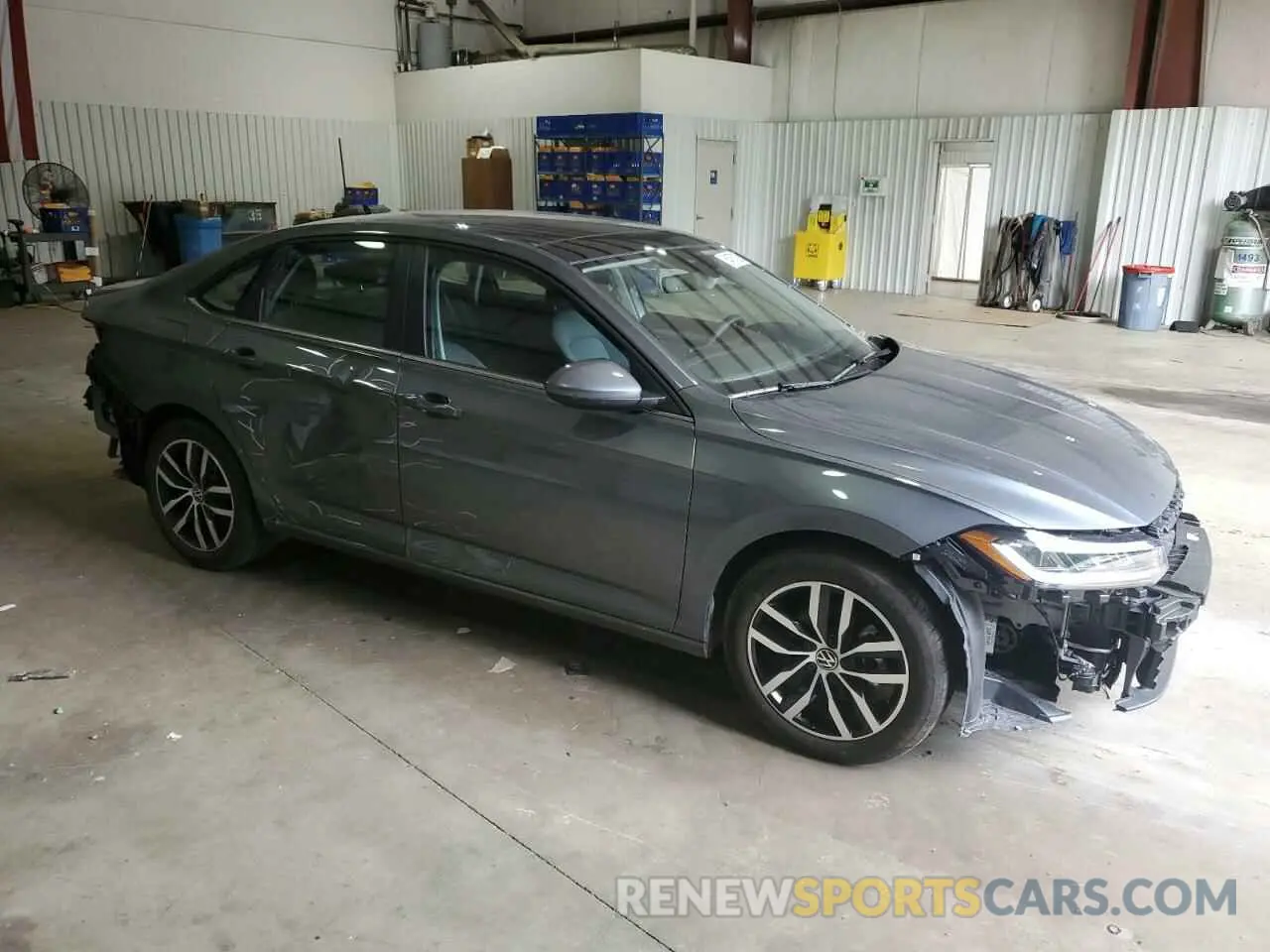 4 Photograph of a damaged car 3VW7X7BU8SM033862 VOLKSWAGEN JETTA 2025
