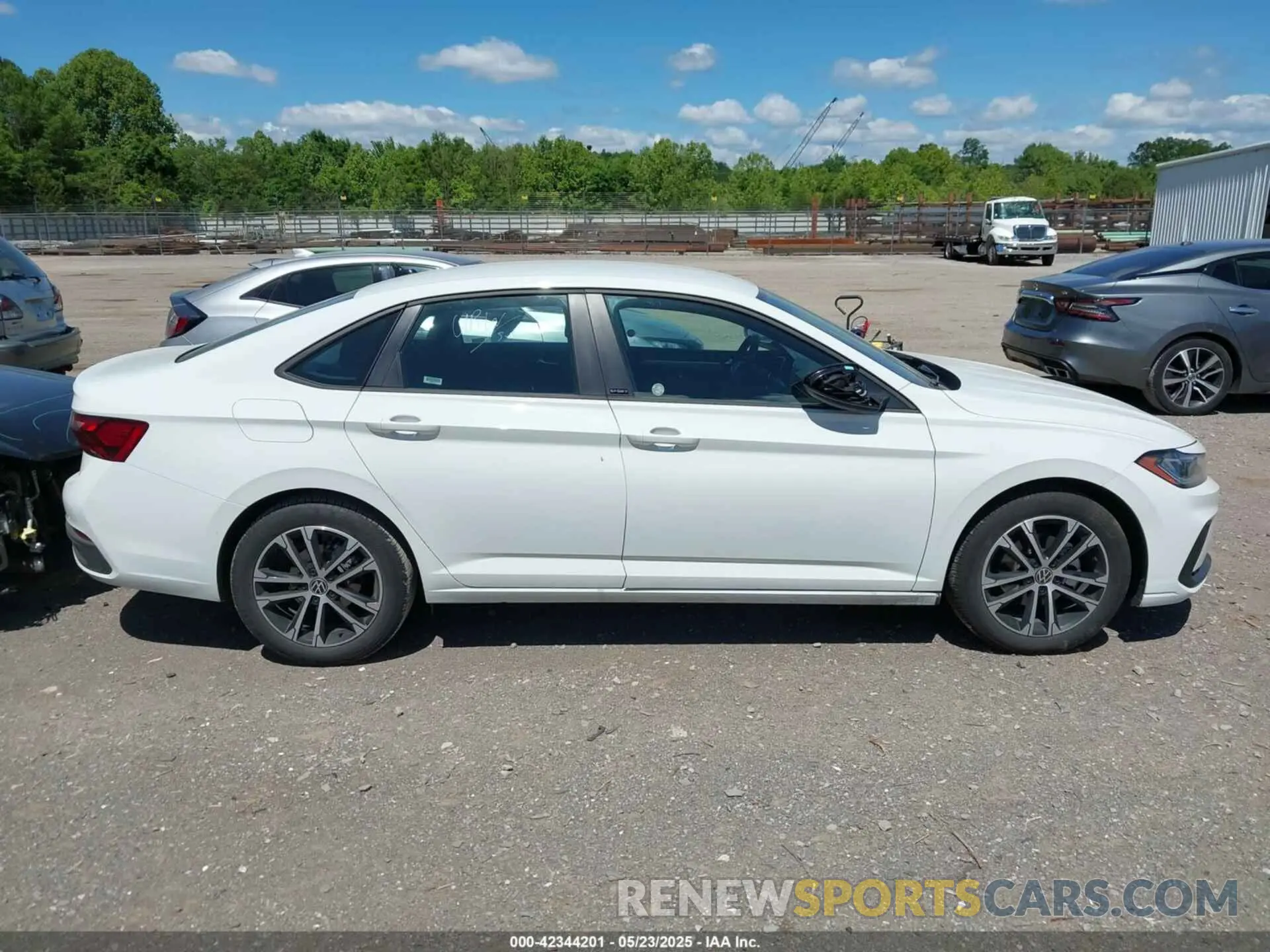 13 Photograph of a damaged car 3VWBX7BU5SM044702 VOLKSWAGEN JETTA 2025