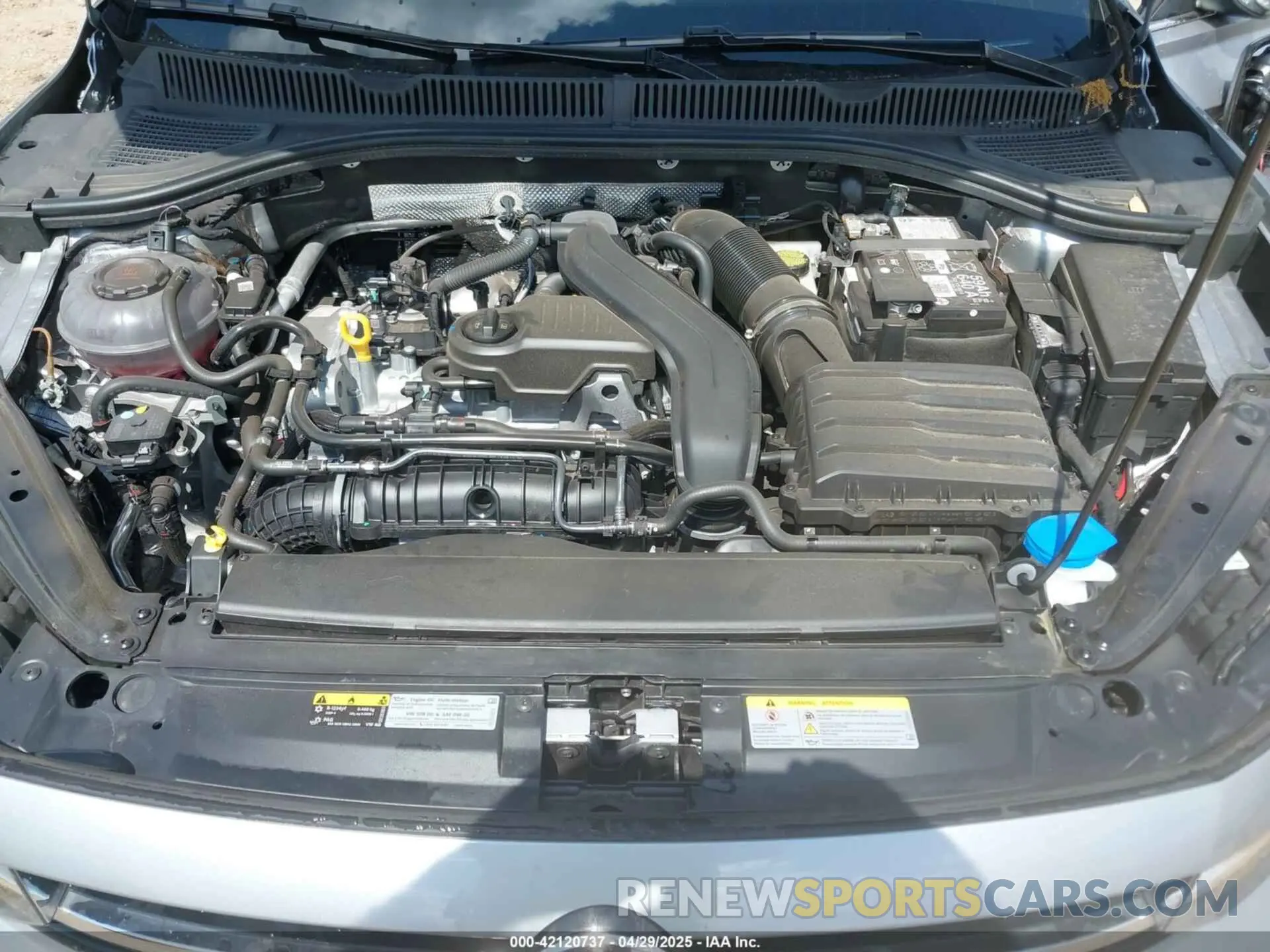10 Photograph of a damaged car 3VWEX7BU1SM025397 VOLKSWAGEN JETTA 2025
