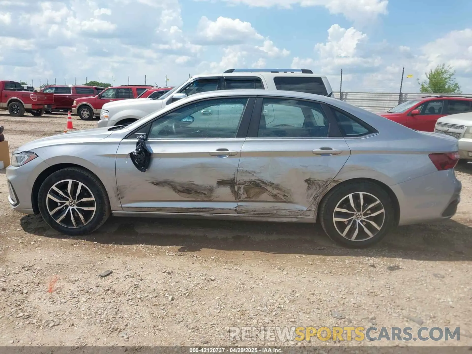 14 Photograph of a damaged car 3VWEX7BU1SM025397 VOLKSWAGEN JETTA 2025