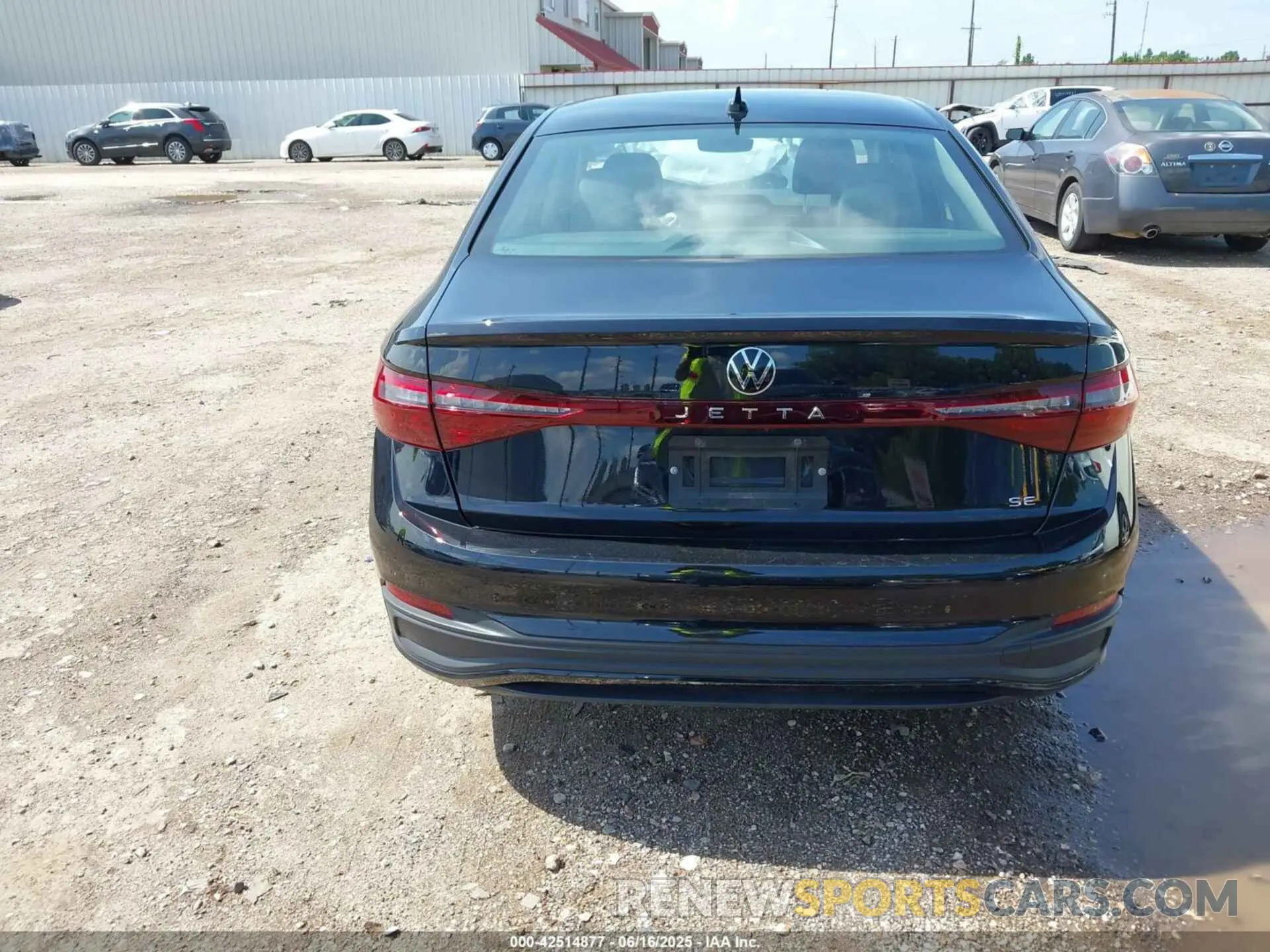 16 Photograph of a damaged car 3VWEX7BU5SM021871 VOLKSWAGEN JETTA 2025