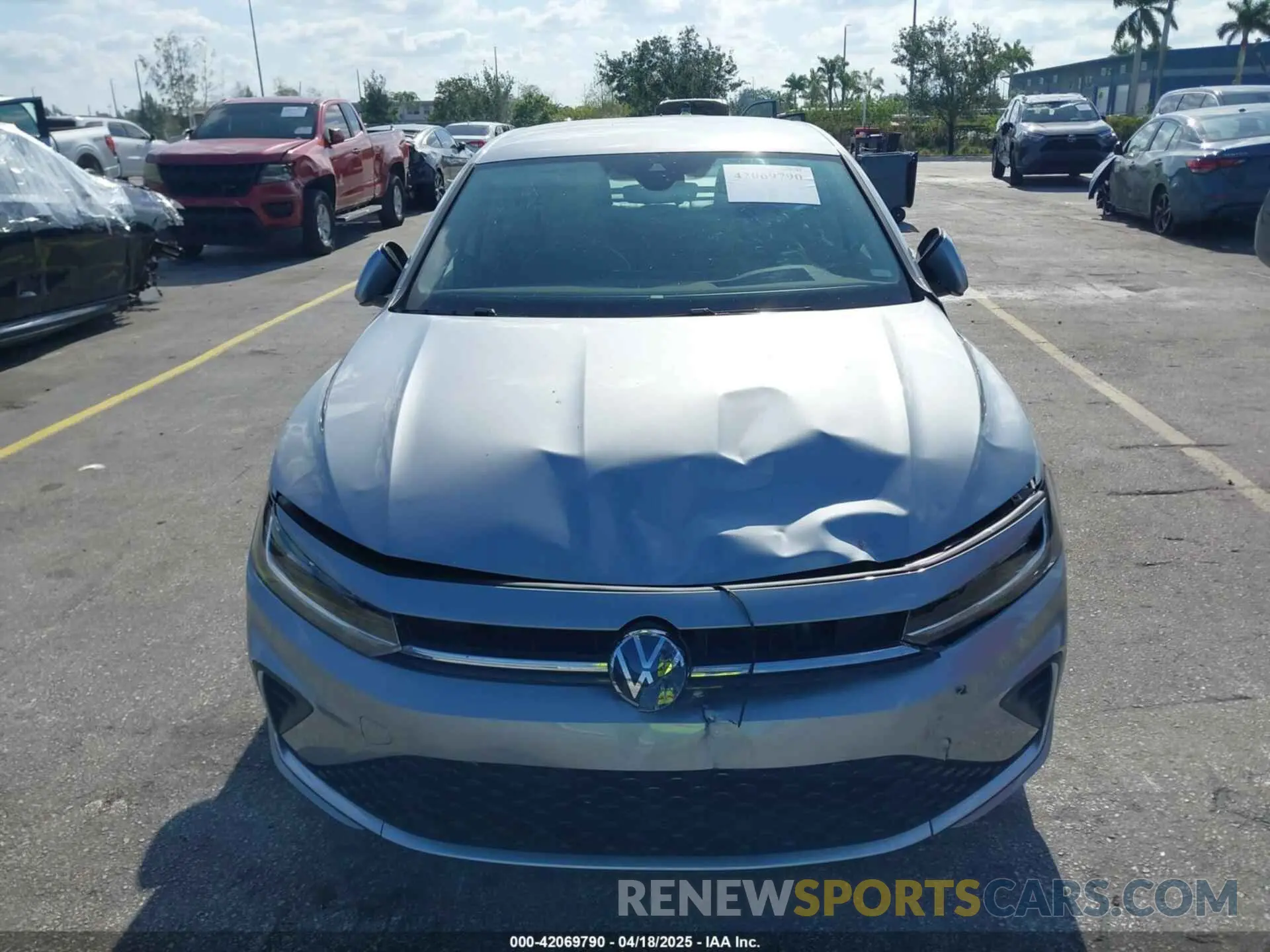 12 Photograph of a damaged car 3VWEX7BU5SM025337 VOLKSWAGEN JETTA 2025
