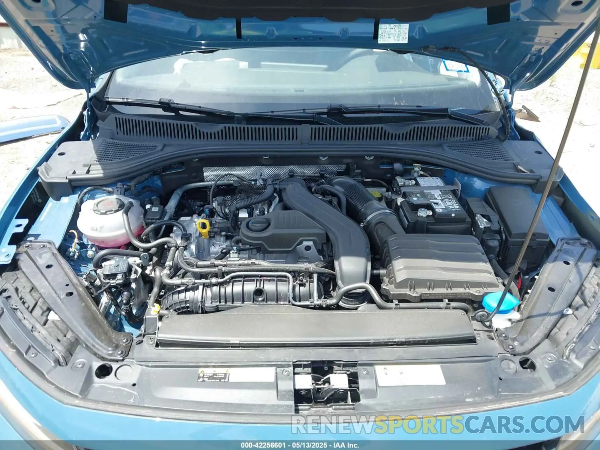 10 Photograph of a damaged car 3VWEX7BU5SM028769 VOLKSWAGEN JETTA 2025